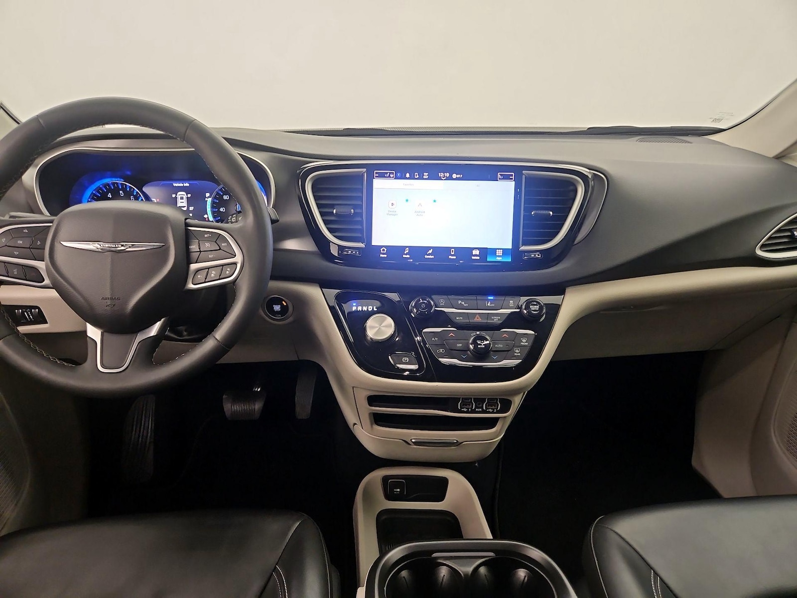 Apple CarPlay® & Android Auto™