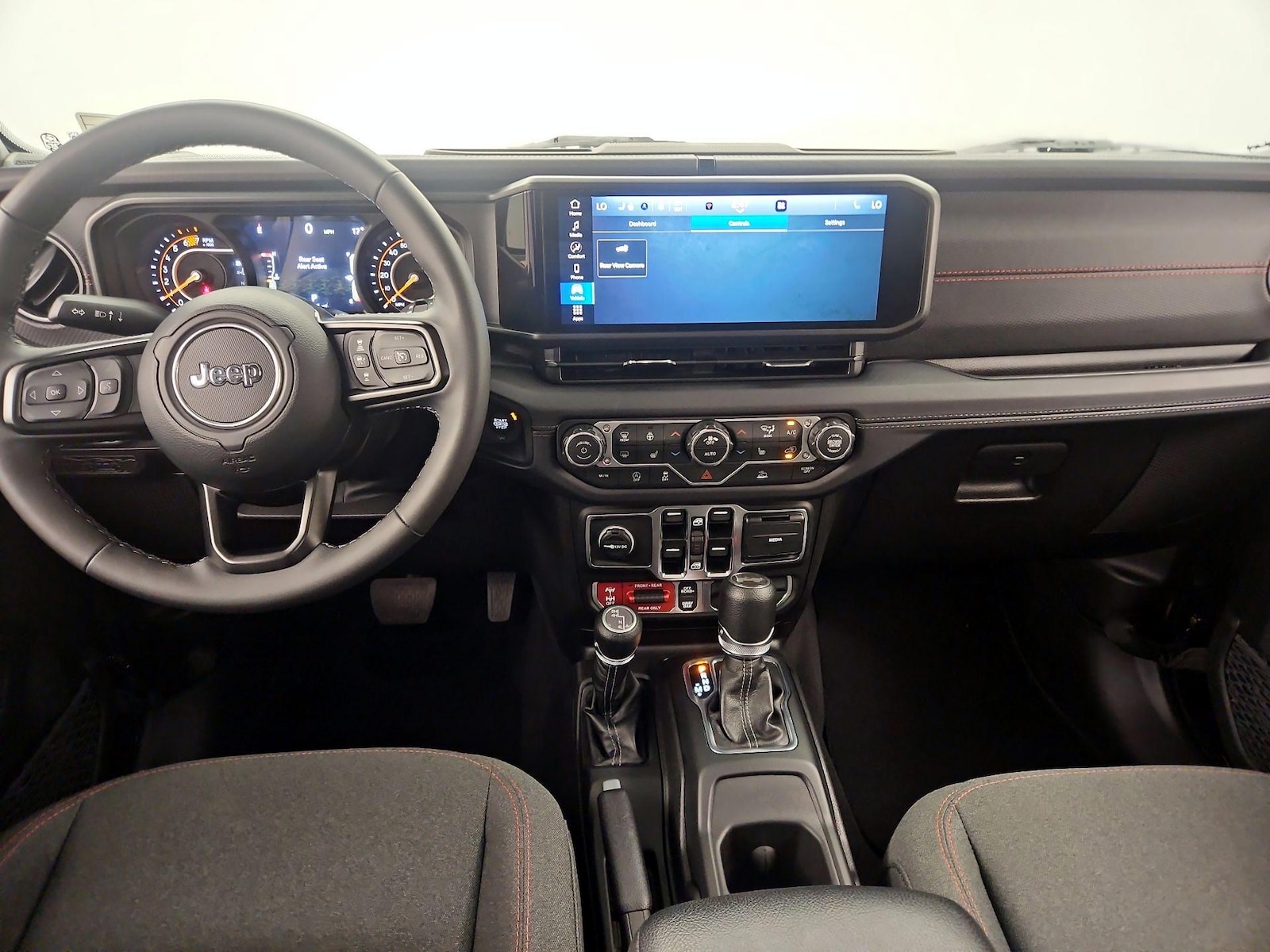 Apple CarPlay® & Android Auto™