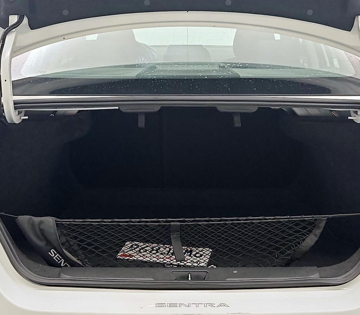 Trunk/Cargo (Seats Up)