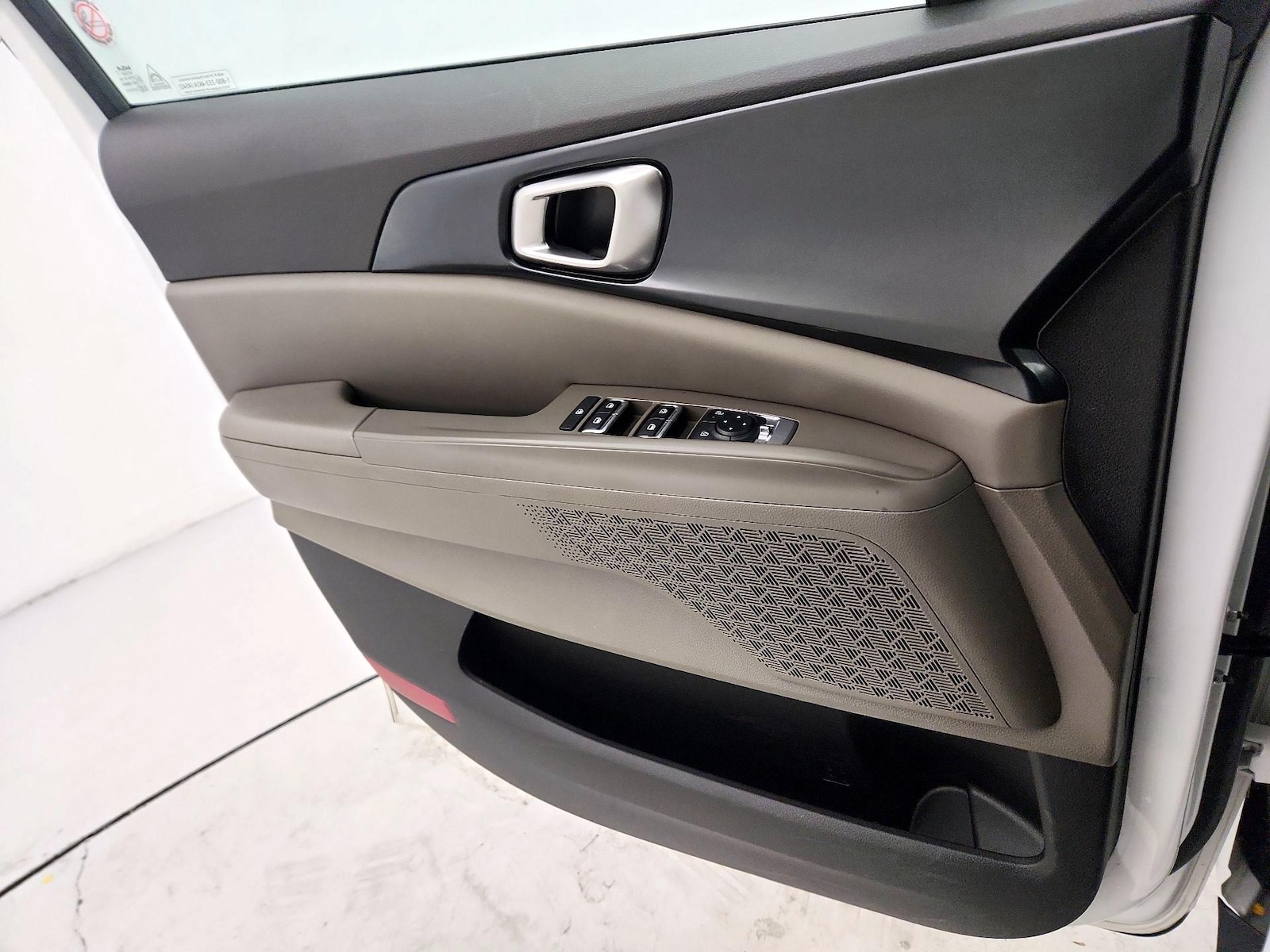 2025 Kia Carnival LXS - Photo 13