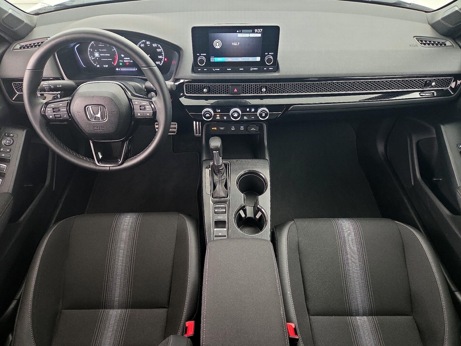 2026 Honda Civic Hatchback Sport - Photo 10