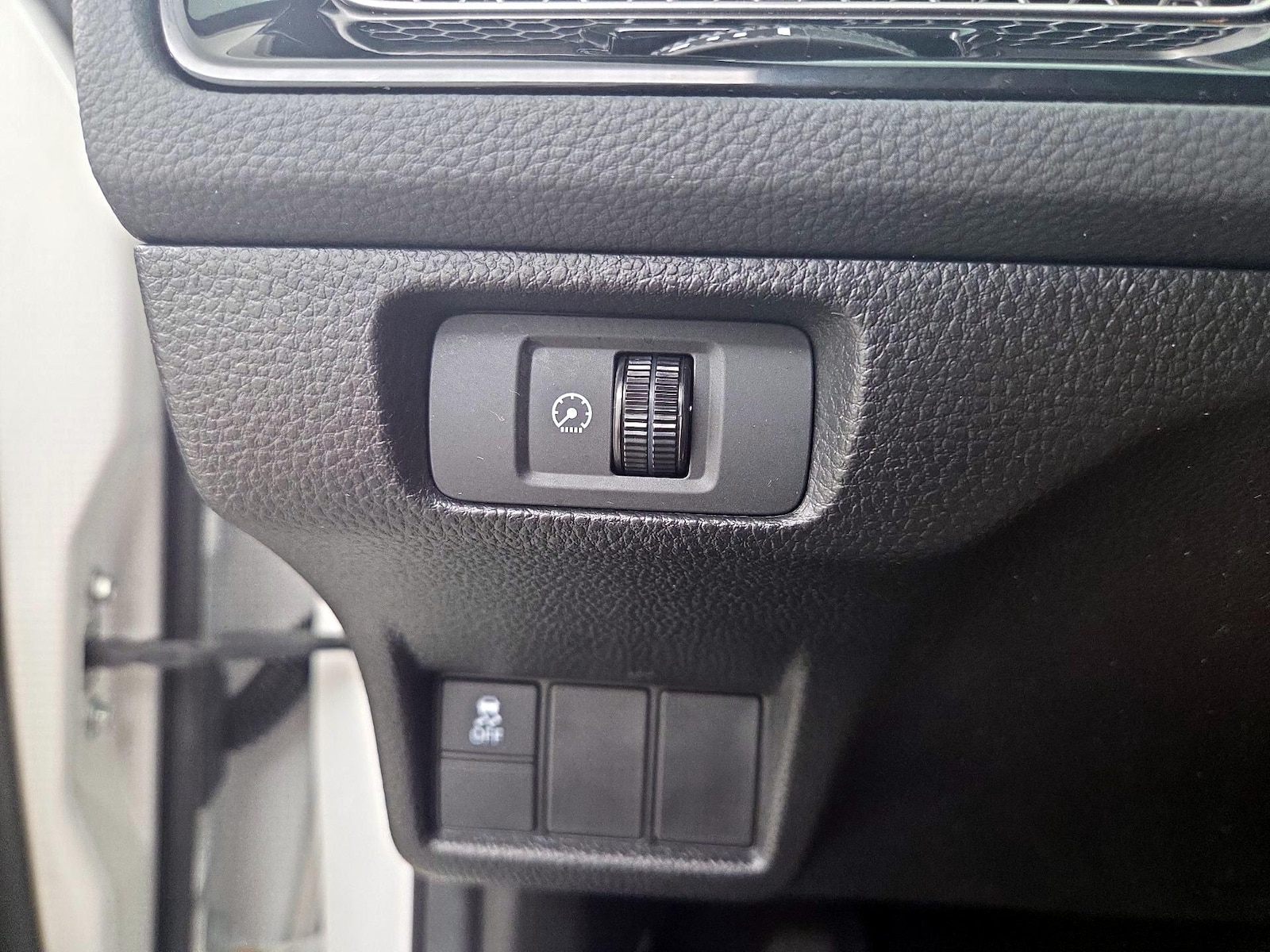 2026 Honda Civic Hatchback Sport - Photo 14