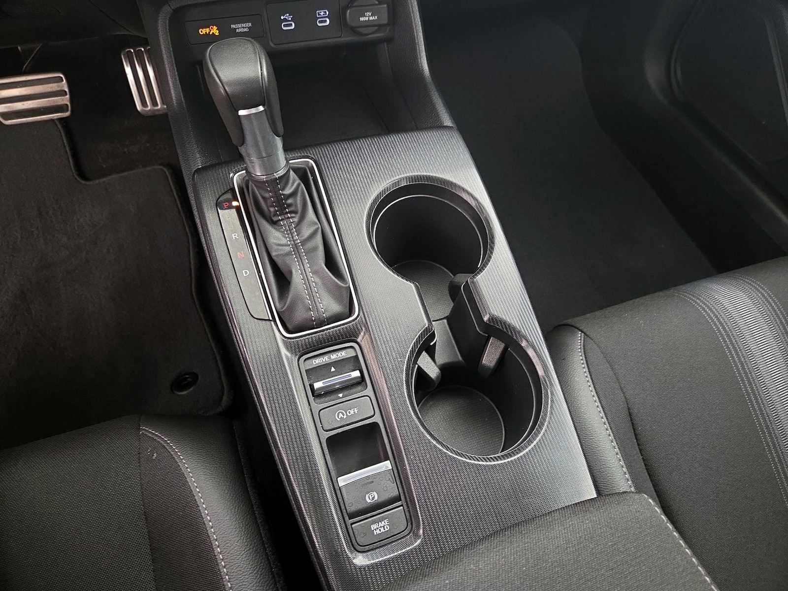2026 Honda Civic Hatchback Sport - Photo 18