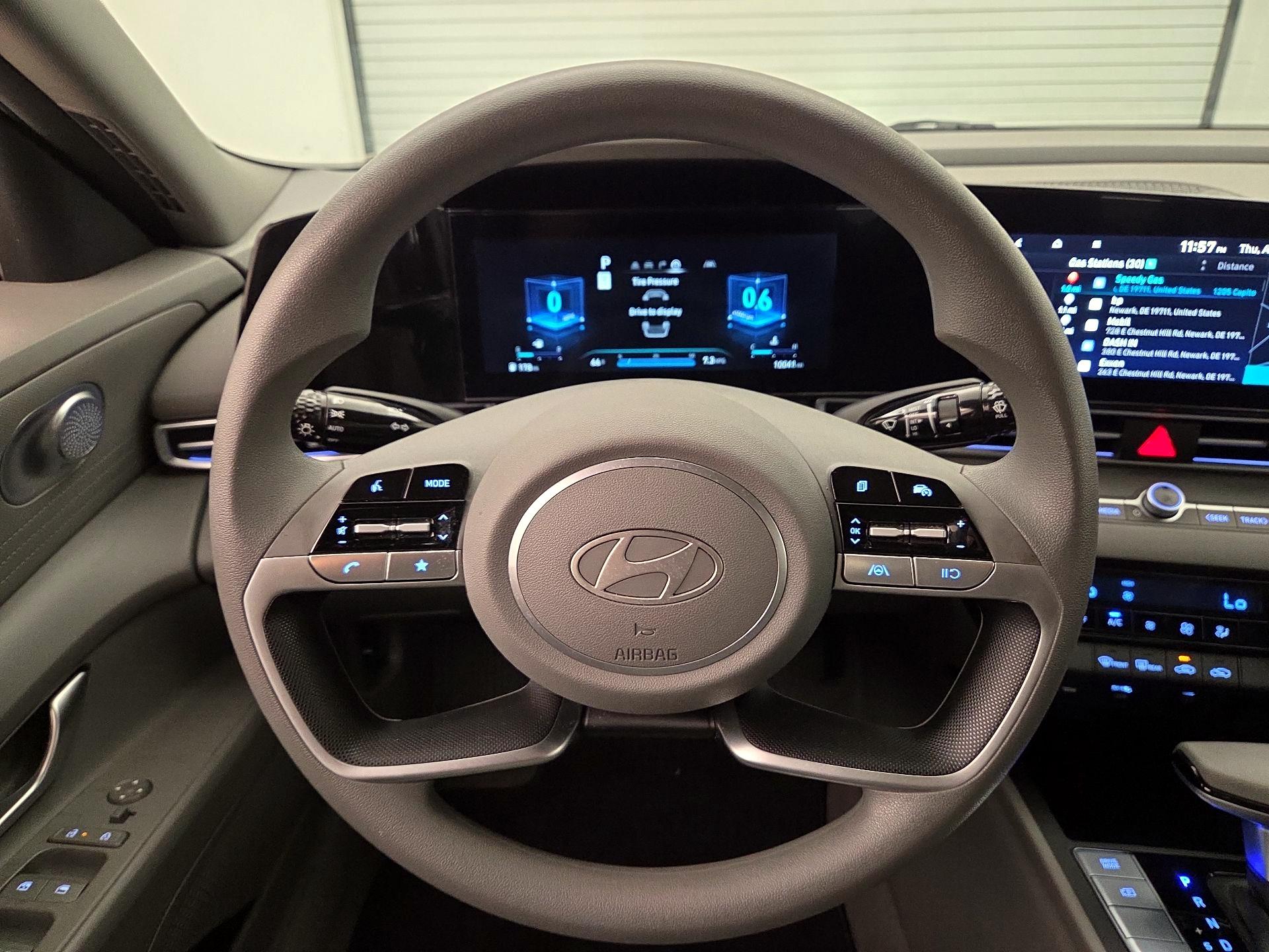 Thumbnail: 2024 Hyundai Elantra - 10