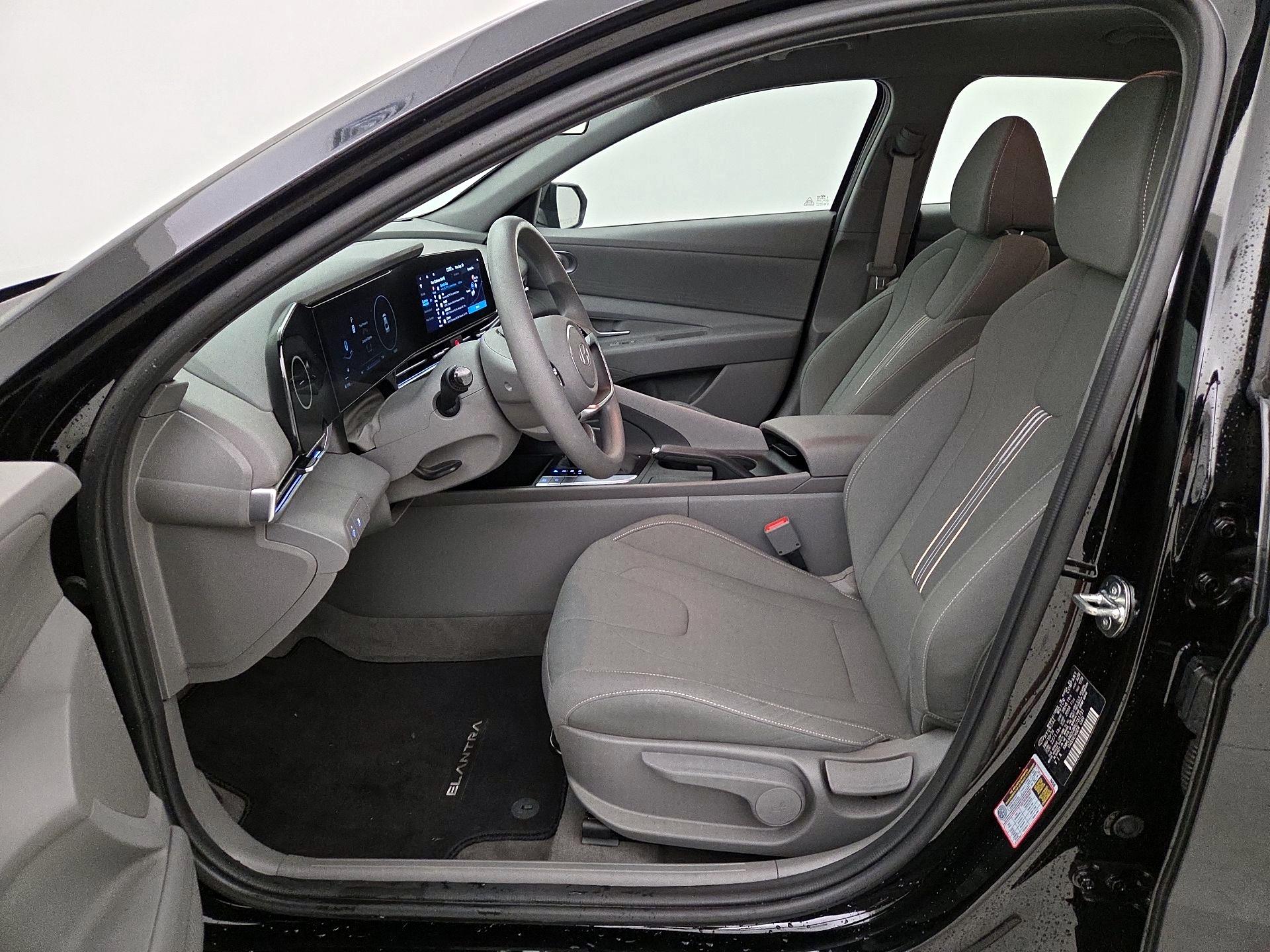 Thumbnail: 2024 Hyundai Elantra - 11