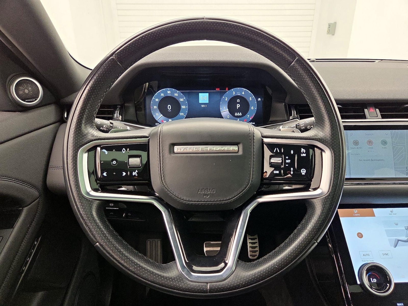 2023 Land Rover Range Rover Evoque SE - Photo 11