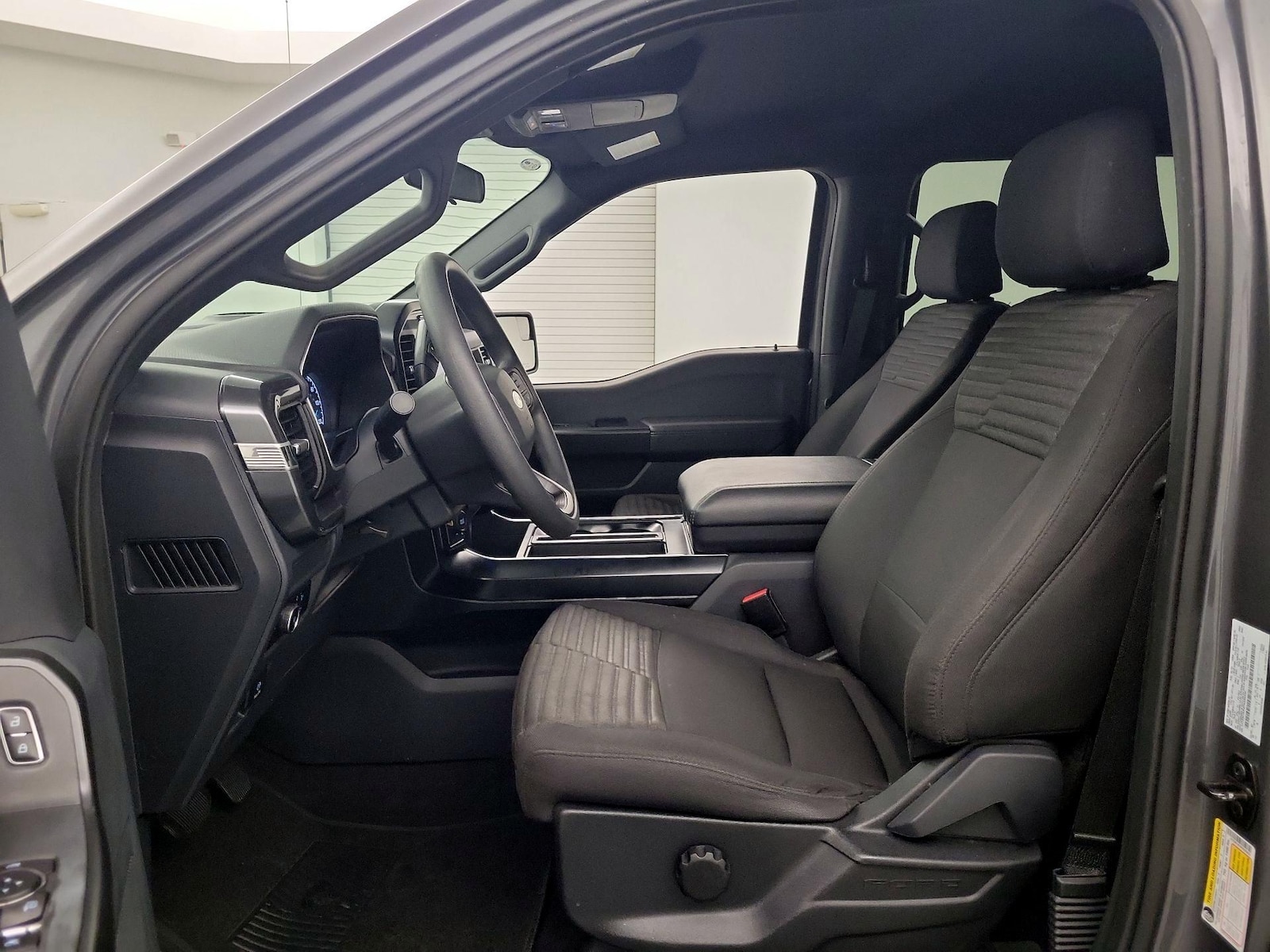 2023 Ford F-150 XL - Photo 10