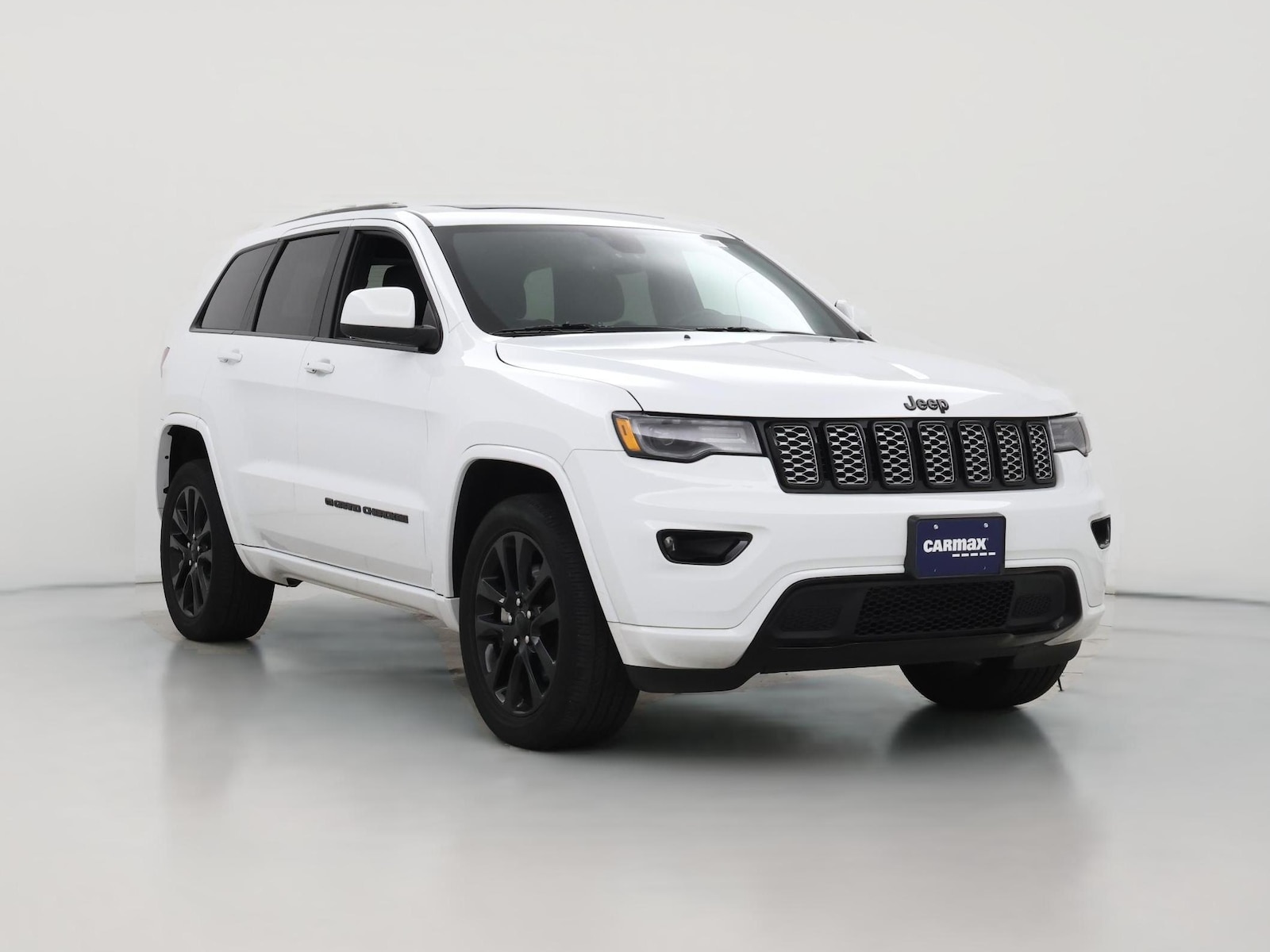 2022 Jeep Grand Cherokee WK Laredo X - Photo 1