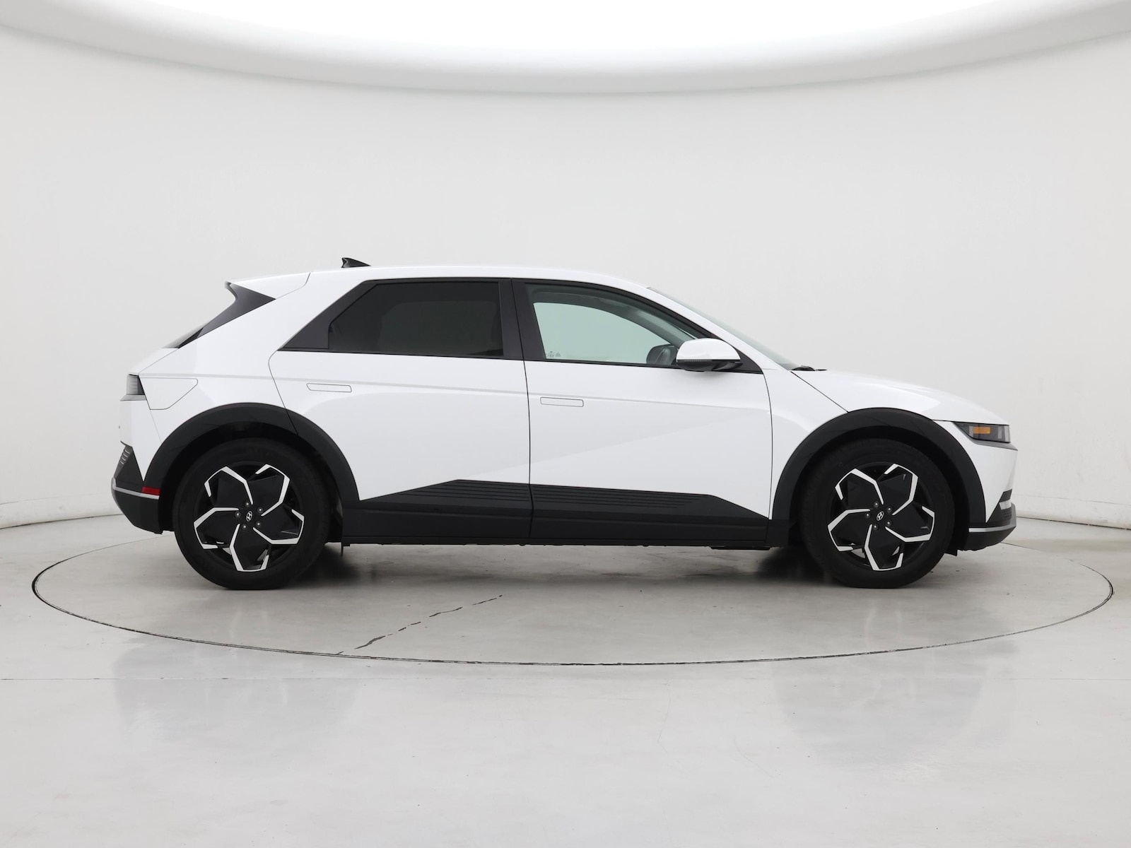 2023 Hyundai IONIQ 5 SEL - Photo 8