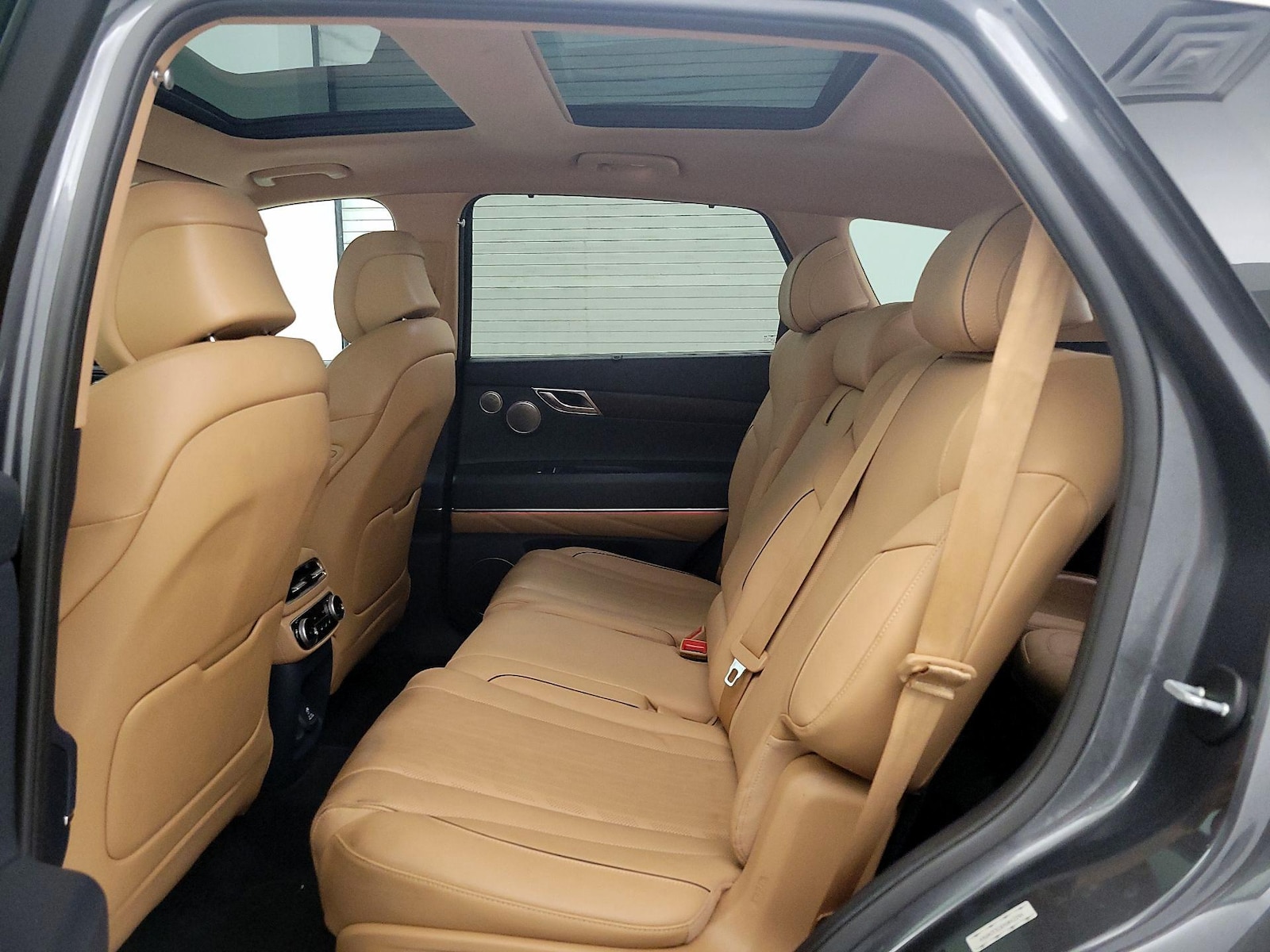 Rear Air Conditioning