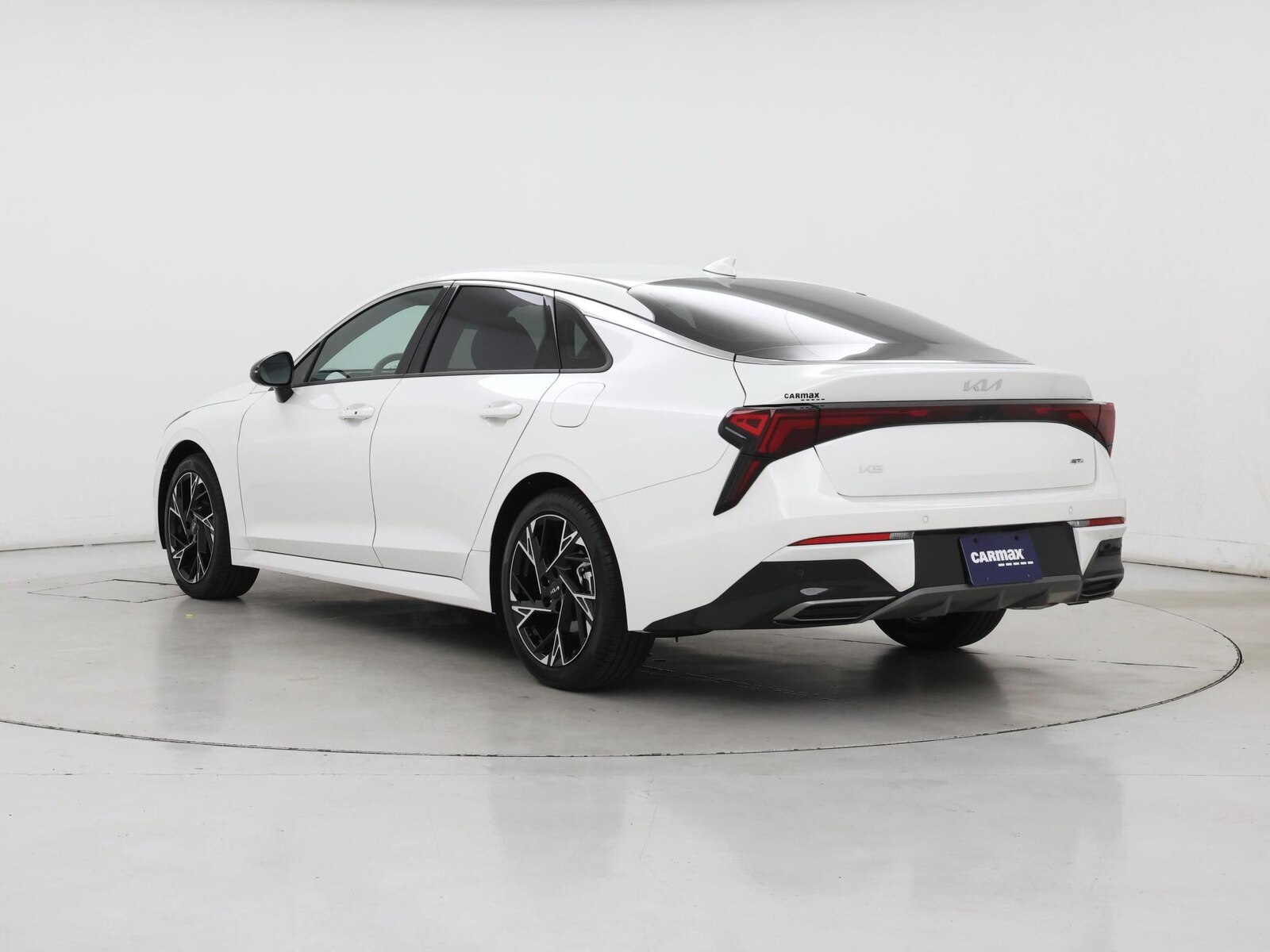 2026 Kia K5 GT-Line - Photo 3