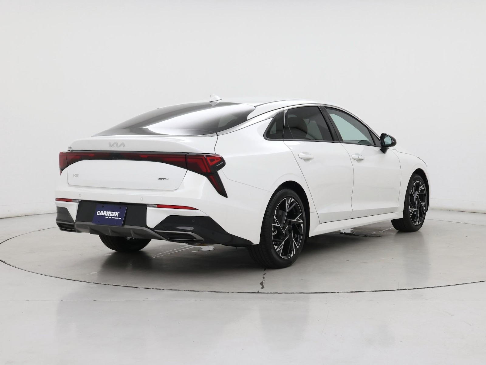 2026 Kia K5 GT-Line - Photo 9