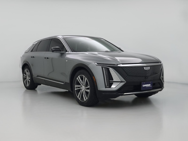 2024 Cadillac LYRIQ Luxury 1