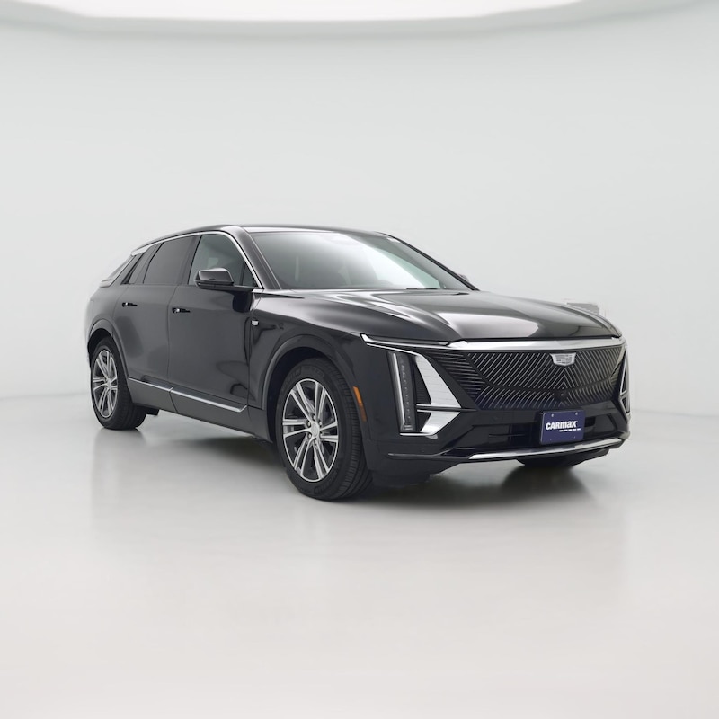 2024 Cadillac LYRIQ Luxury 1
