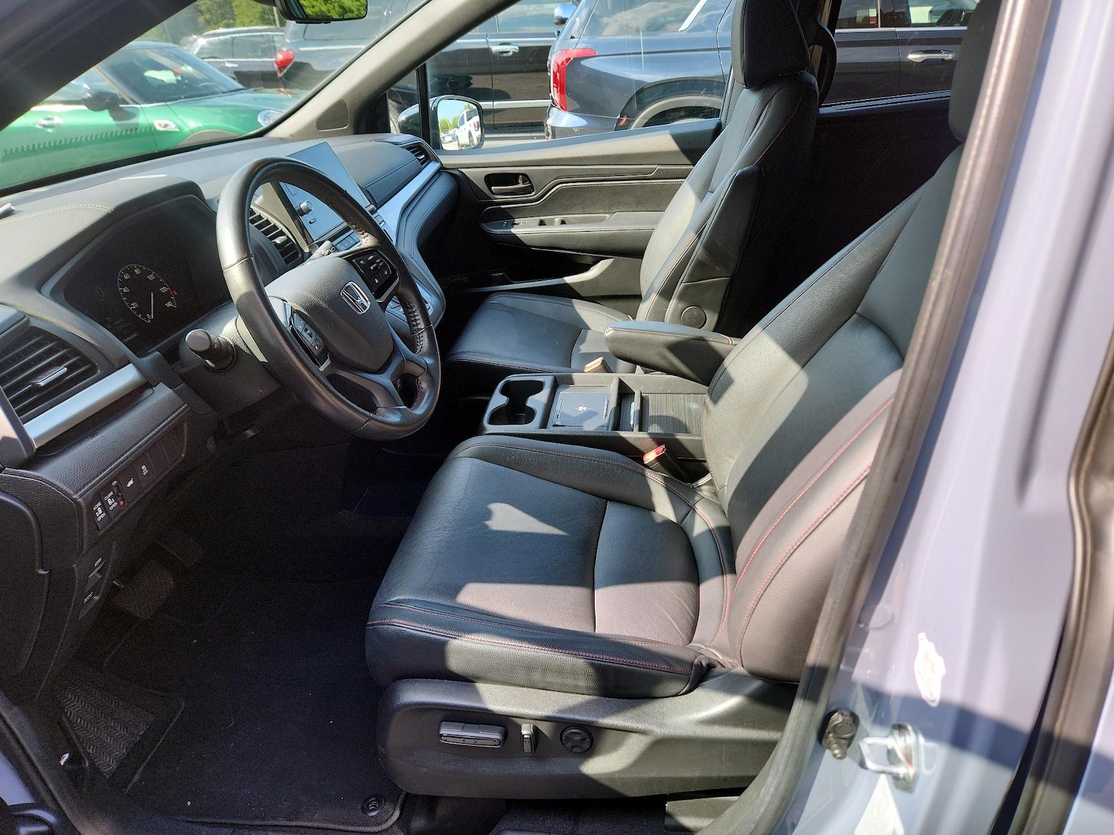 2025 Honda Odyssey Sport L - Photo 12