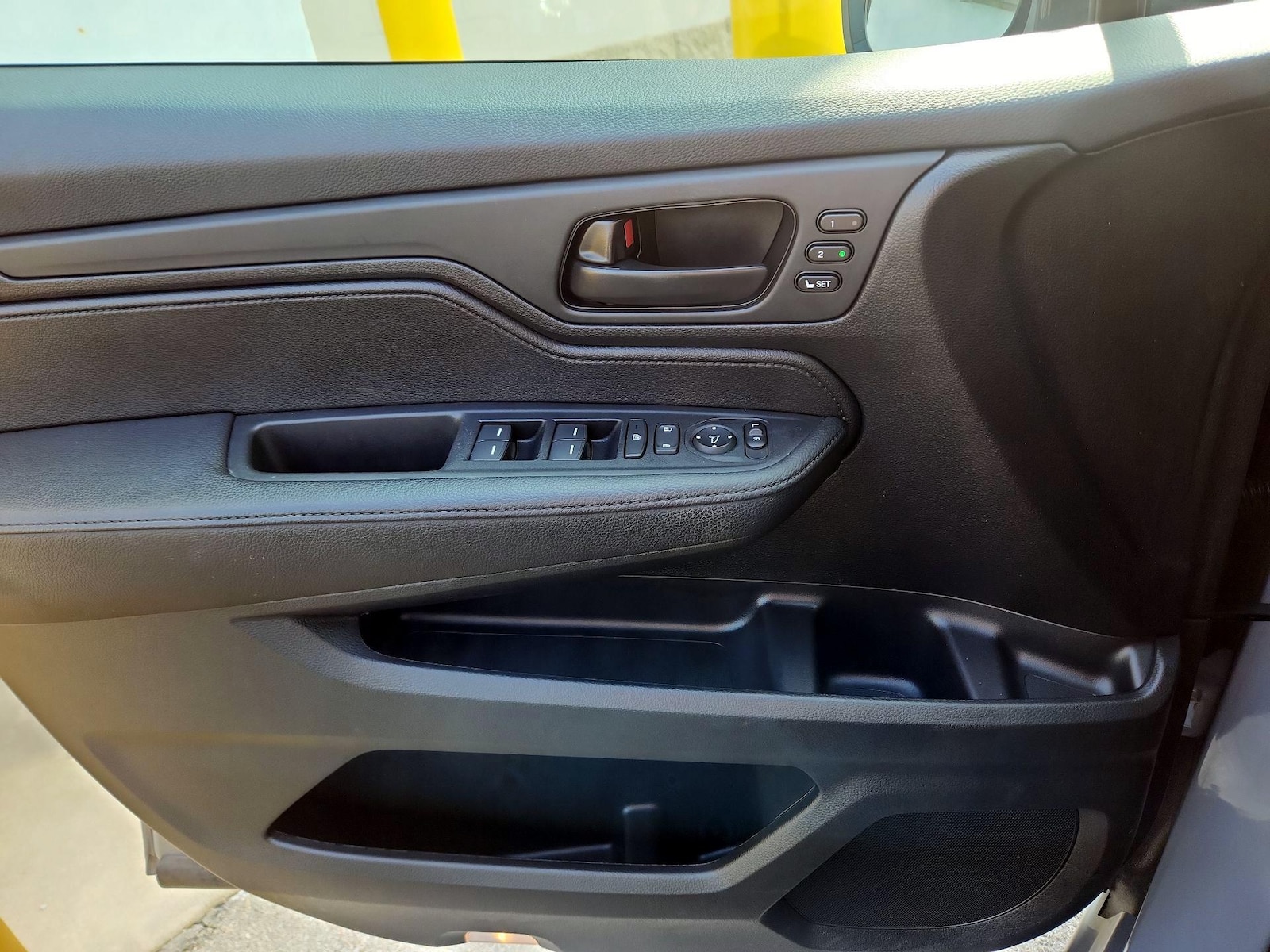 2025 Honda Odyssey Sport L - Photo 13