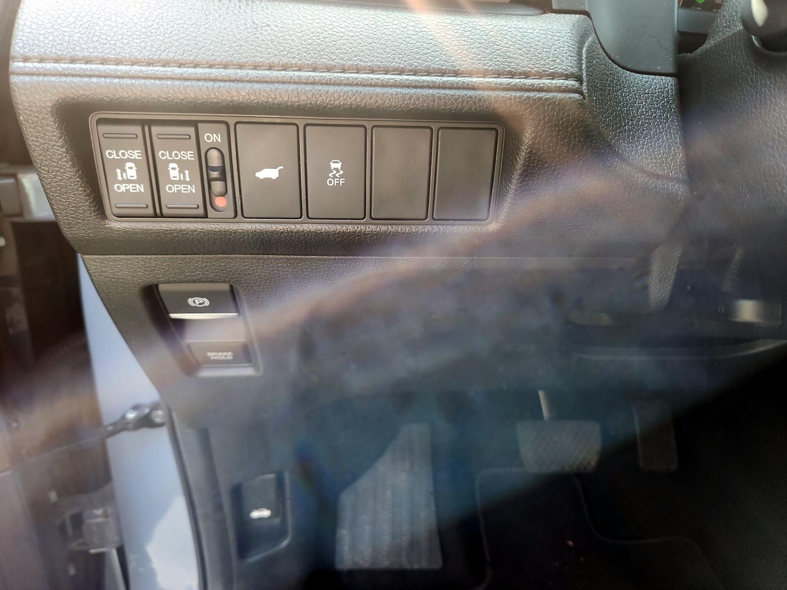 2025 Honda Odyssey Sport L - Photo 14