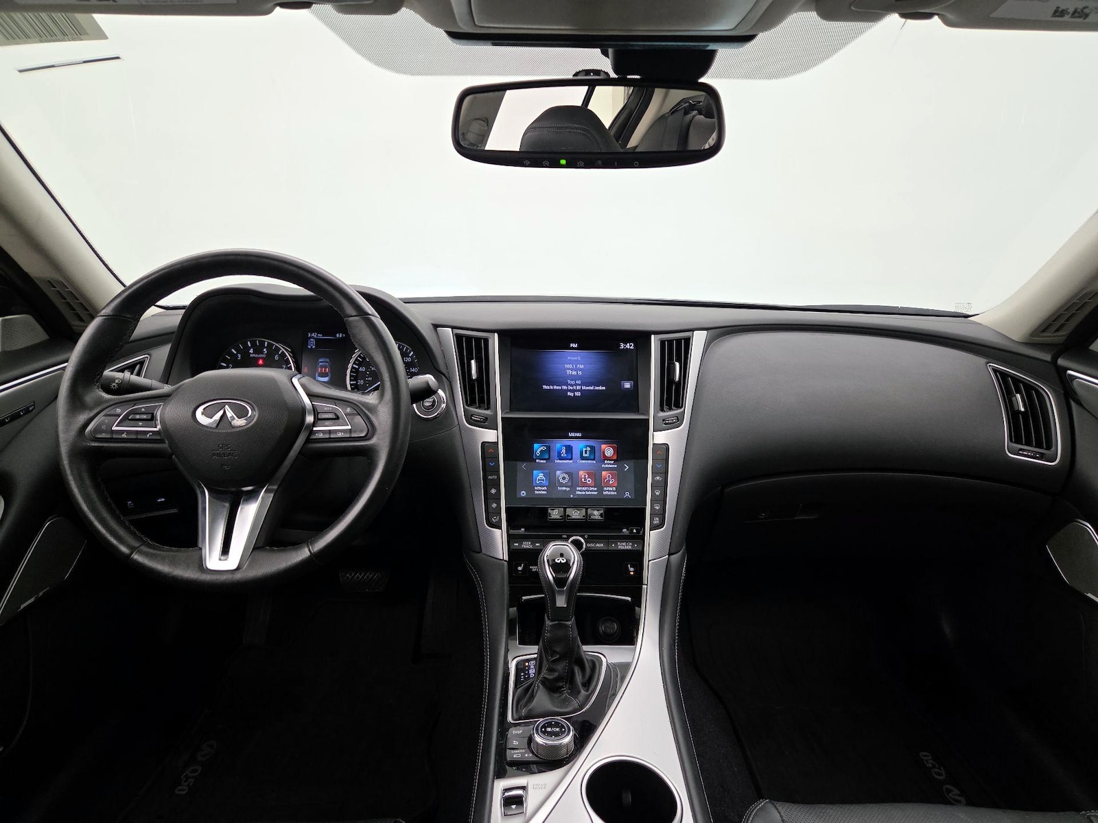 2023 INFINITI Q50 LUXE - Photo 10