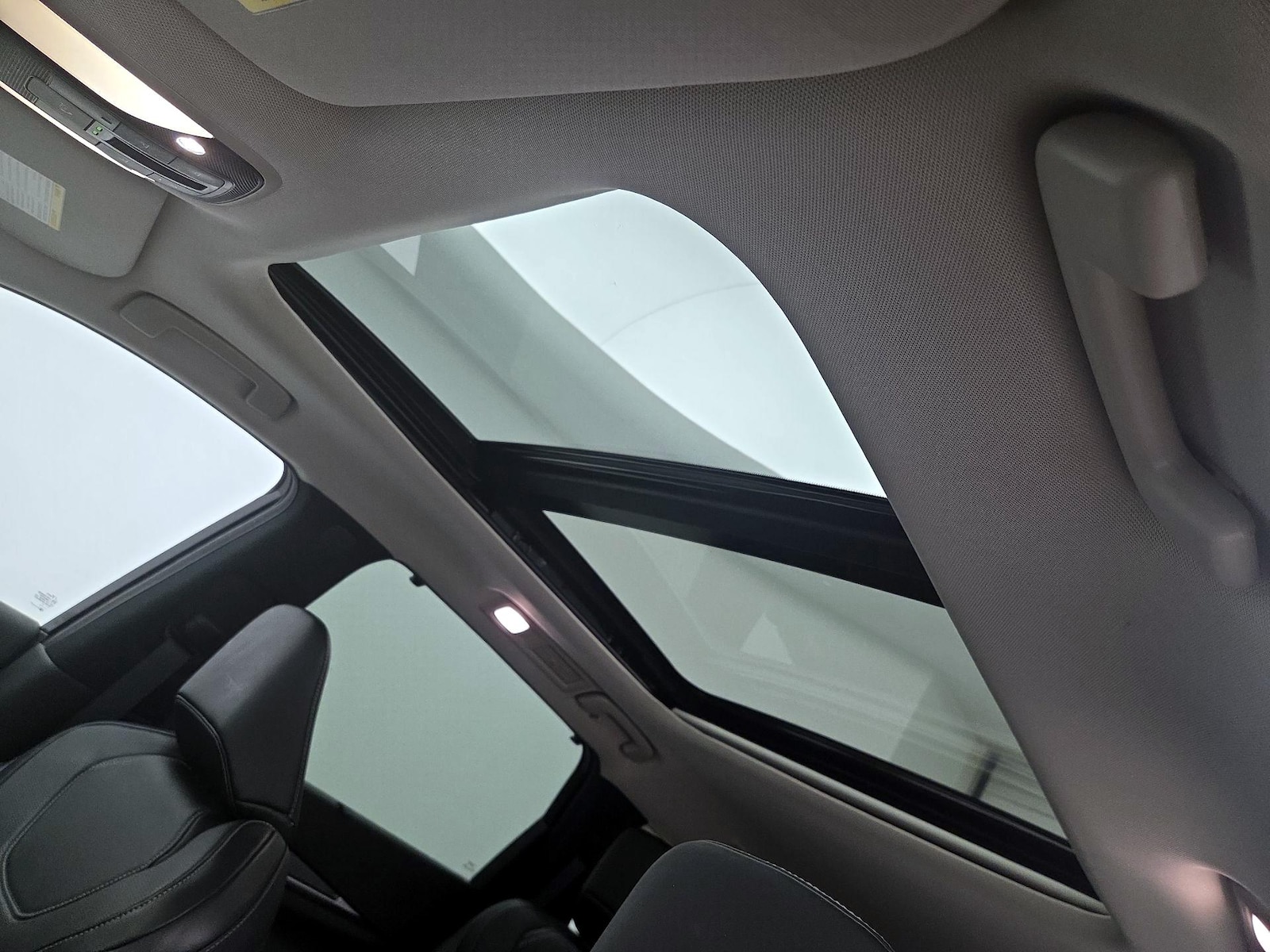 Panoramic Sunroof
