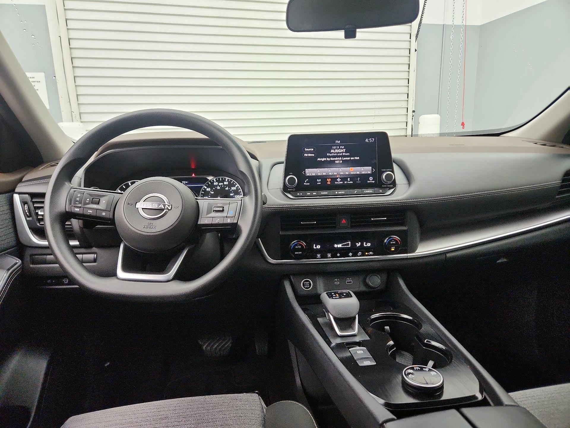 Thumbnail: 2023 Nissan Rogue - 9
