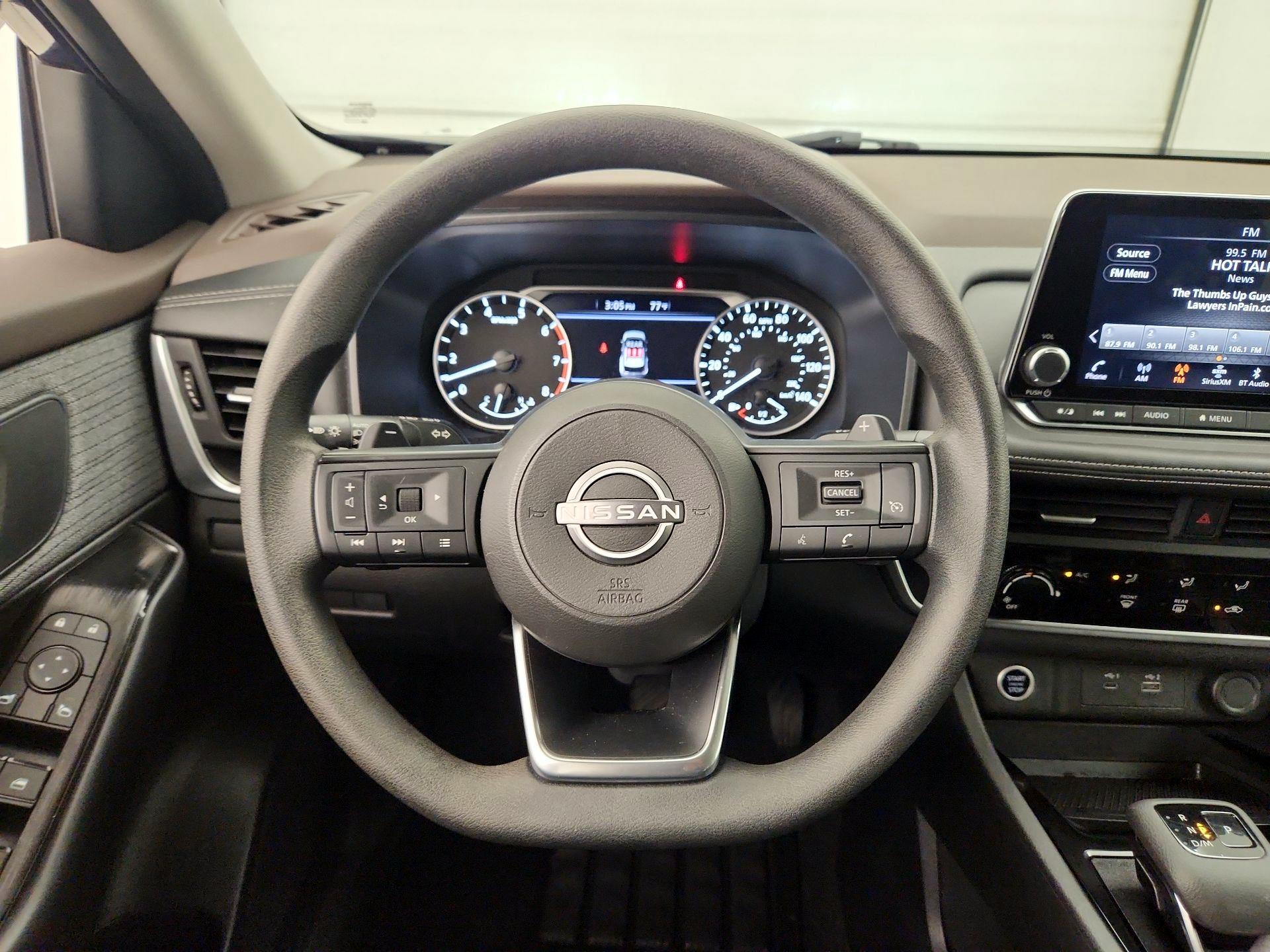 Thumbnail: 2023 Nissan Rogue - 10