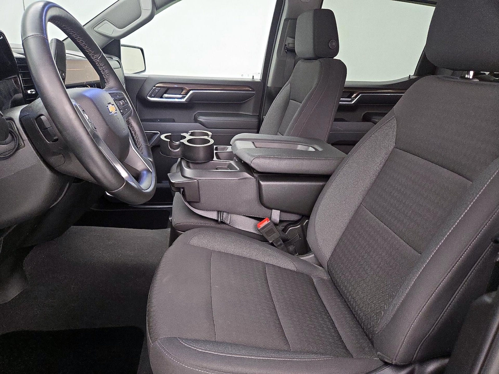 2024 Chevrolet Silverado 1500 LT - Photo 12