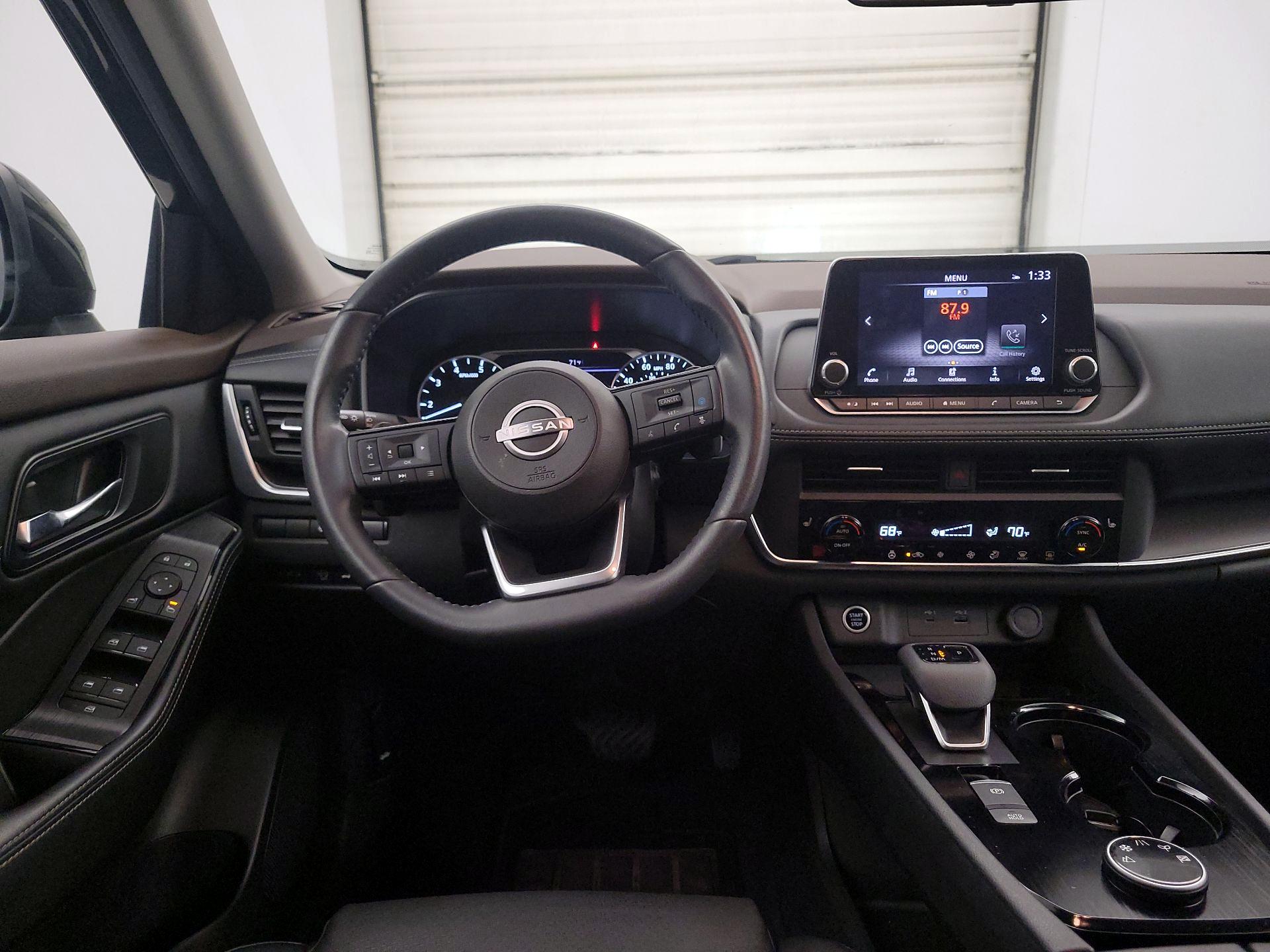 Thumbnail: 2023 Nissan Rogue - 9