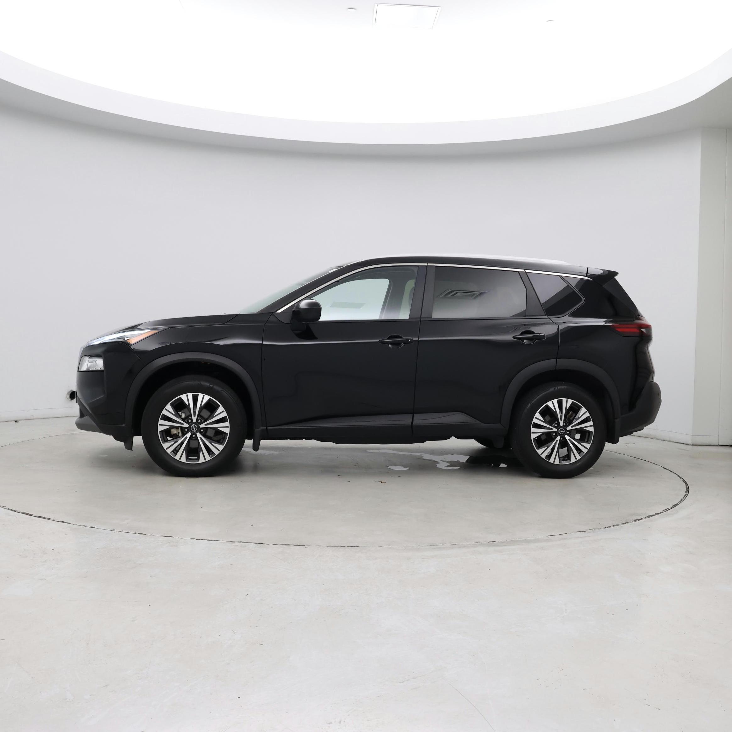 Thumbnail: 2023 Nissan Rogue - 3