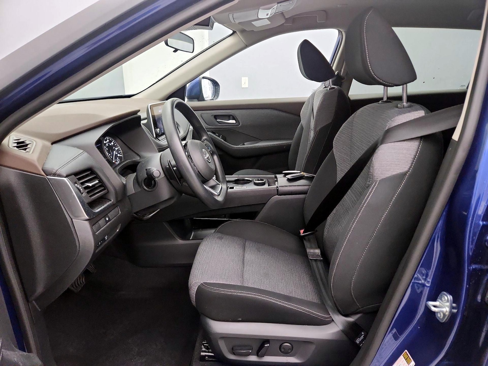 Power Seat(s) & Side Airbags