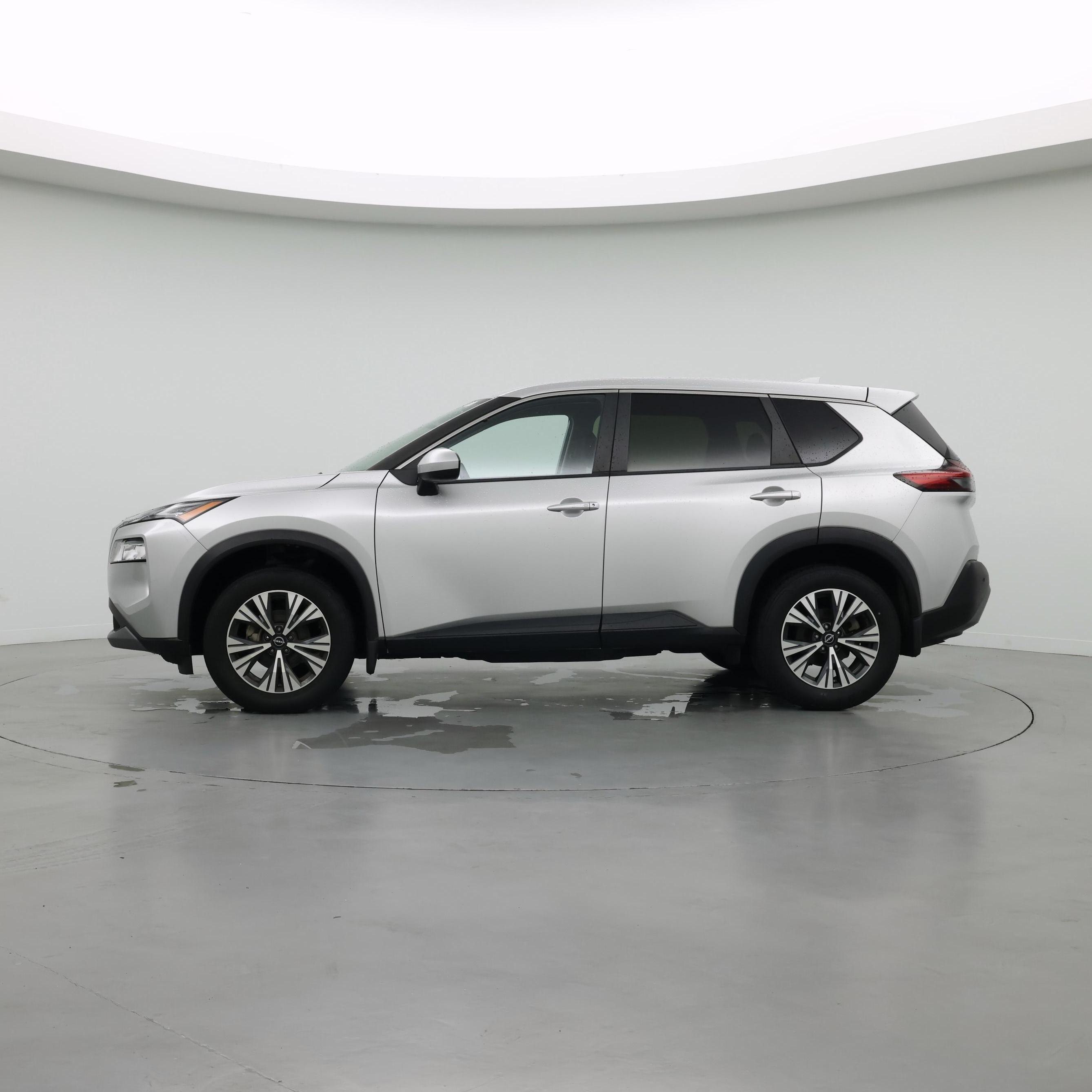 Thumbnail: 2023 Nissan Rogue - 3