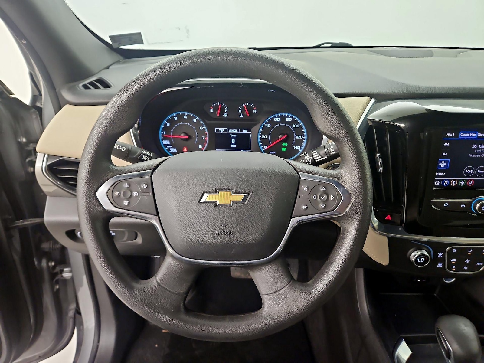 2023 Chevrolet Traverse LS - Photo 11