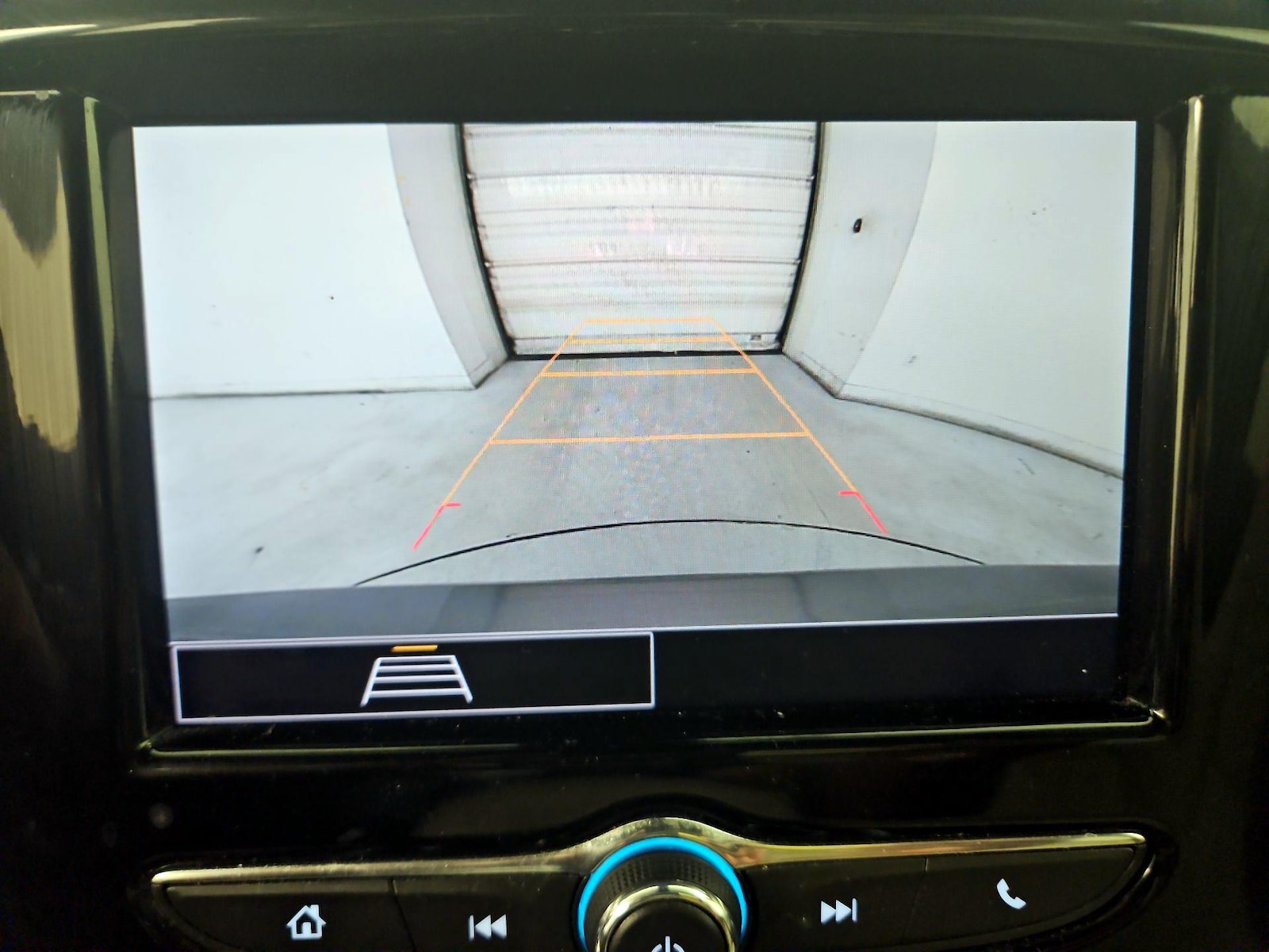 2023 Chevrolet Traverse LS - Photo 15
