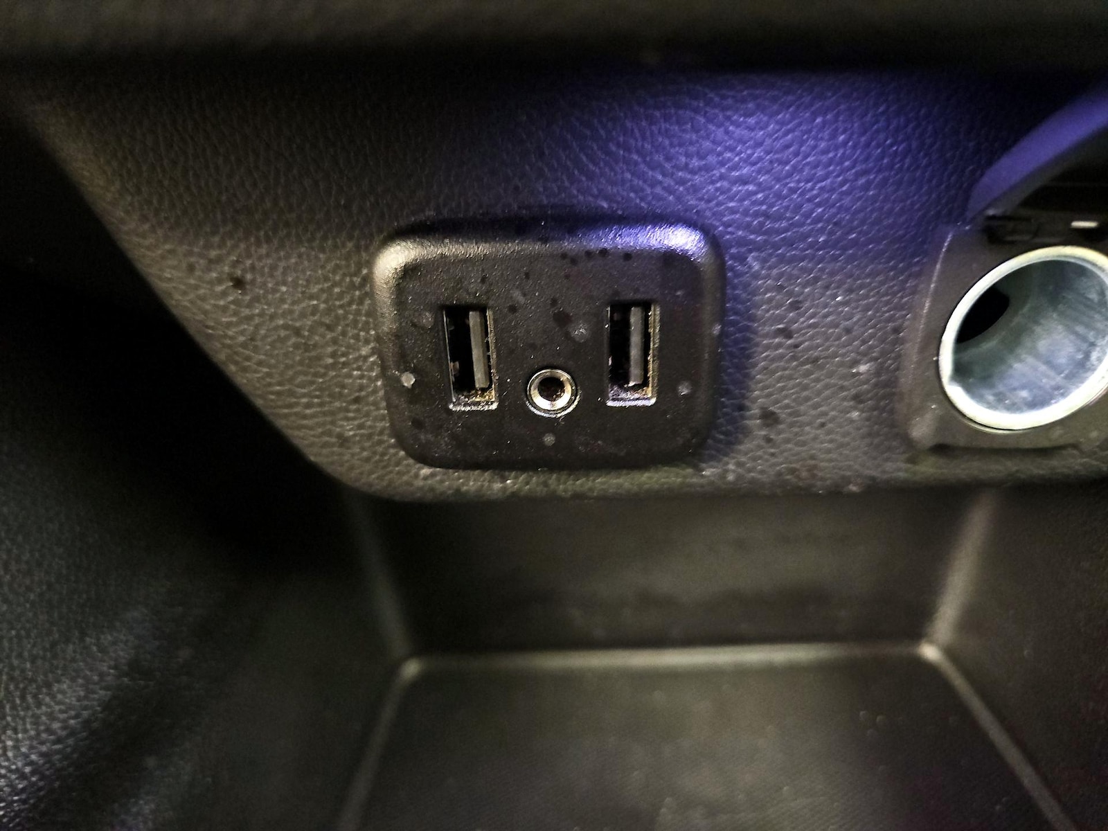 2023 Chevrolet Traverse LS - Photo 19