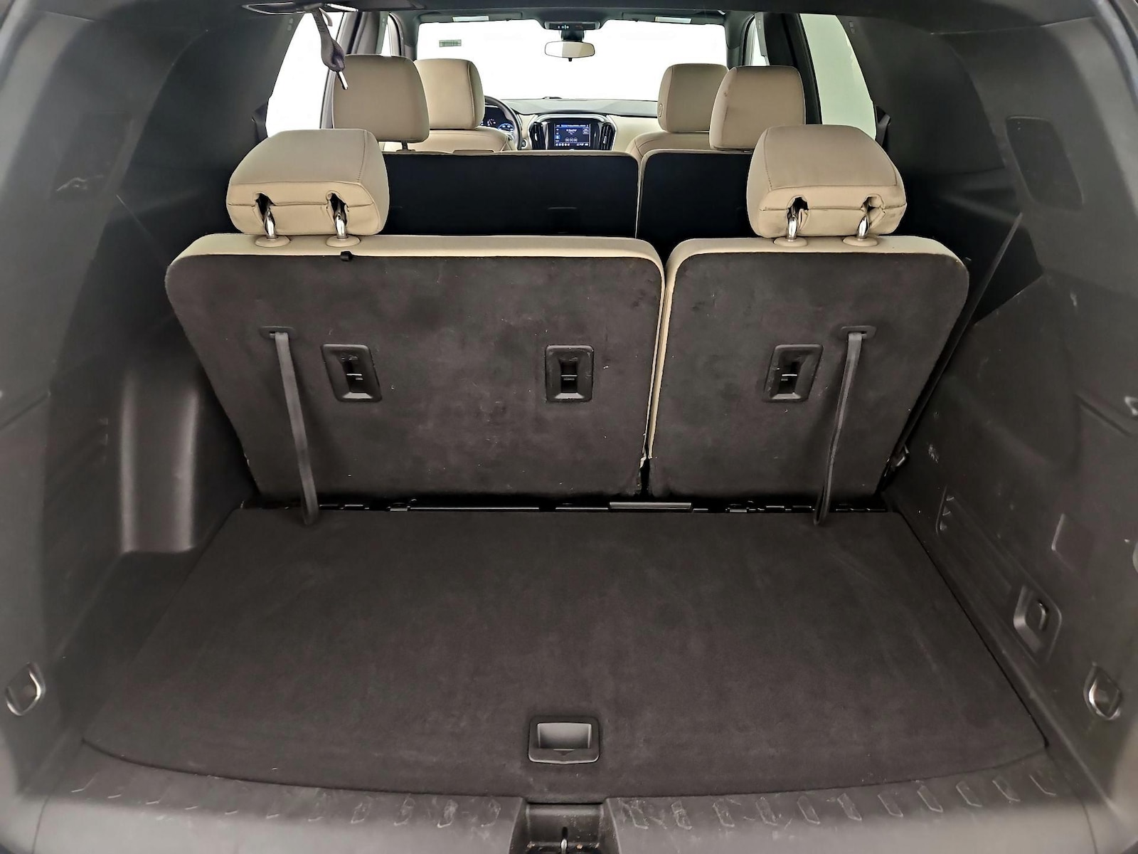 2023 Chevrolet Traverse LS - Photo 22