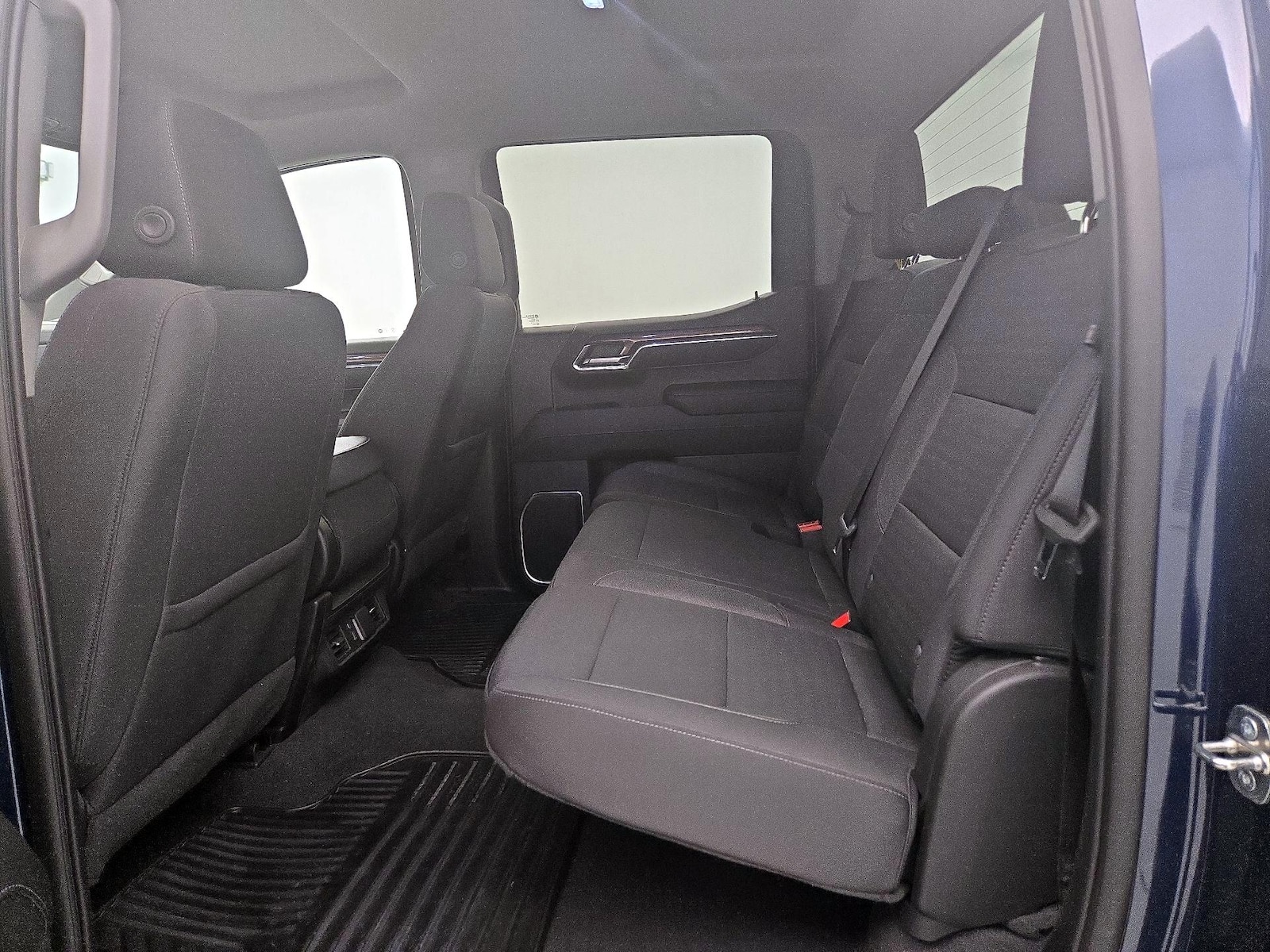 2023 Chevrolet Silverado 1500 LT - Photo 20