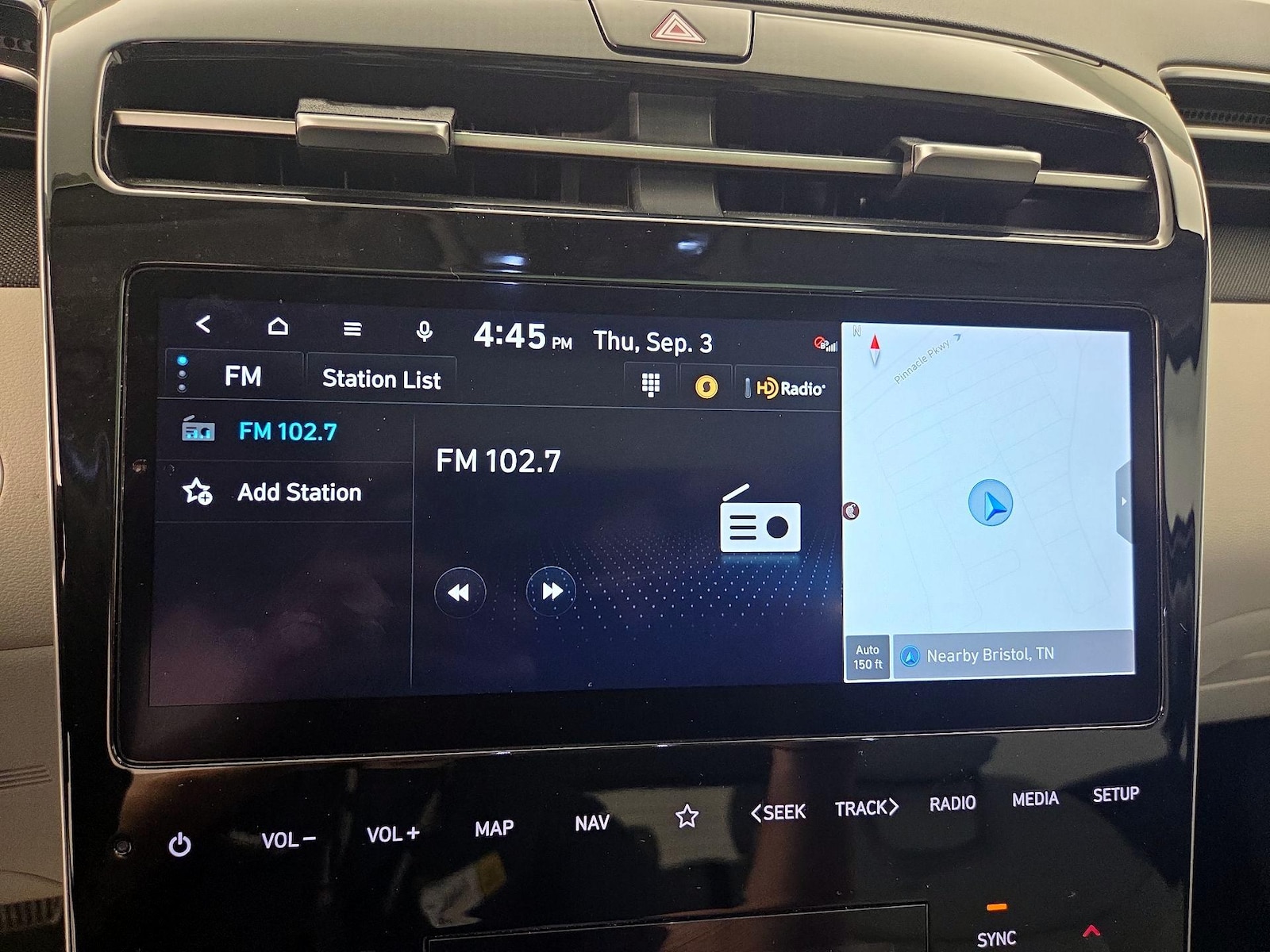 2023 Hyundai Tucson Limited - Photo 17