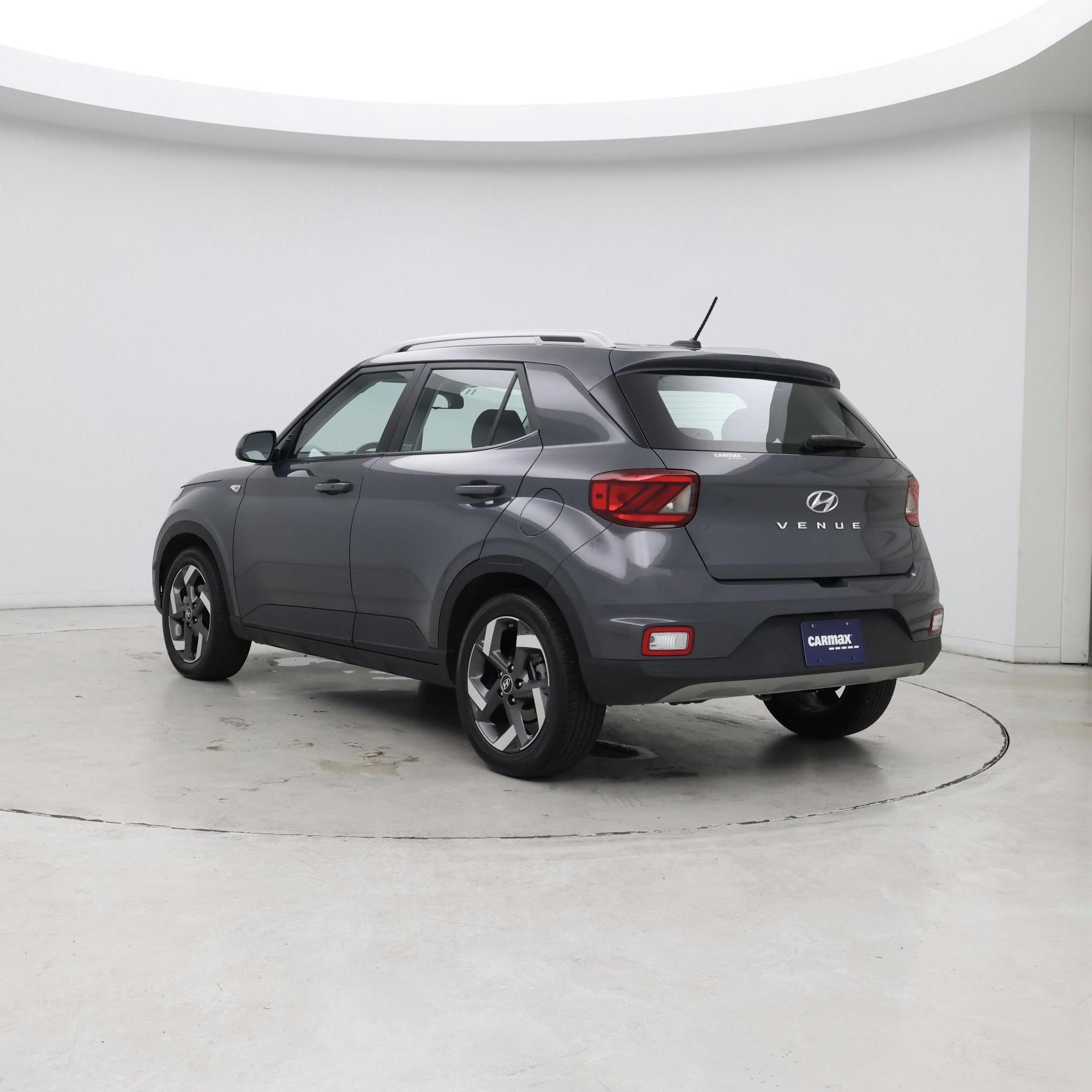 Thumbnail: 2025 Hyundai Venue - 2