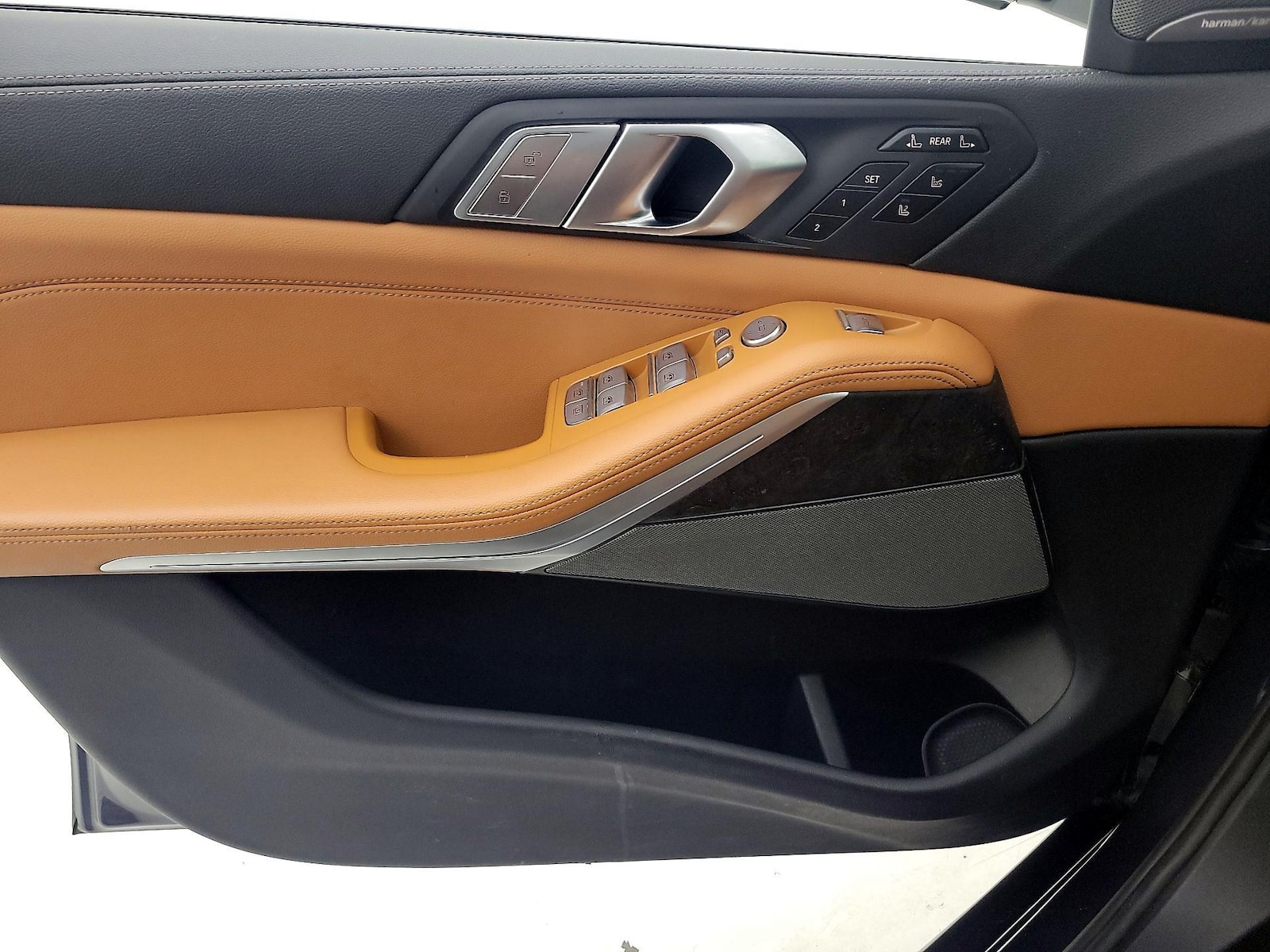 2021 BMW X7 M50i - Photo 13