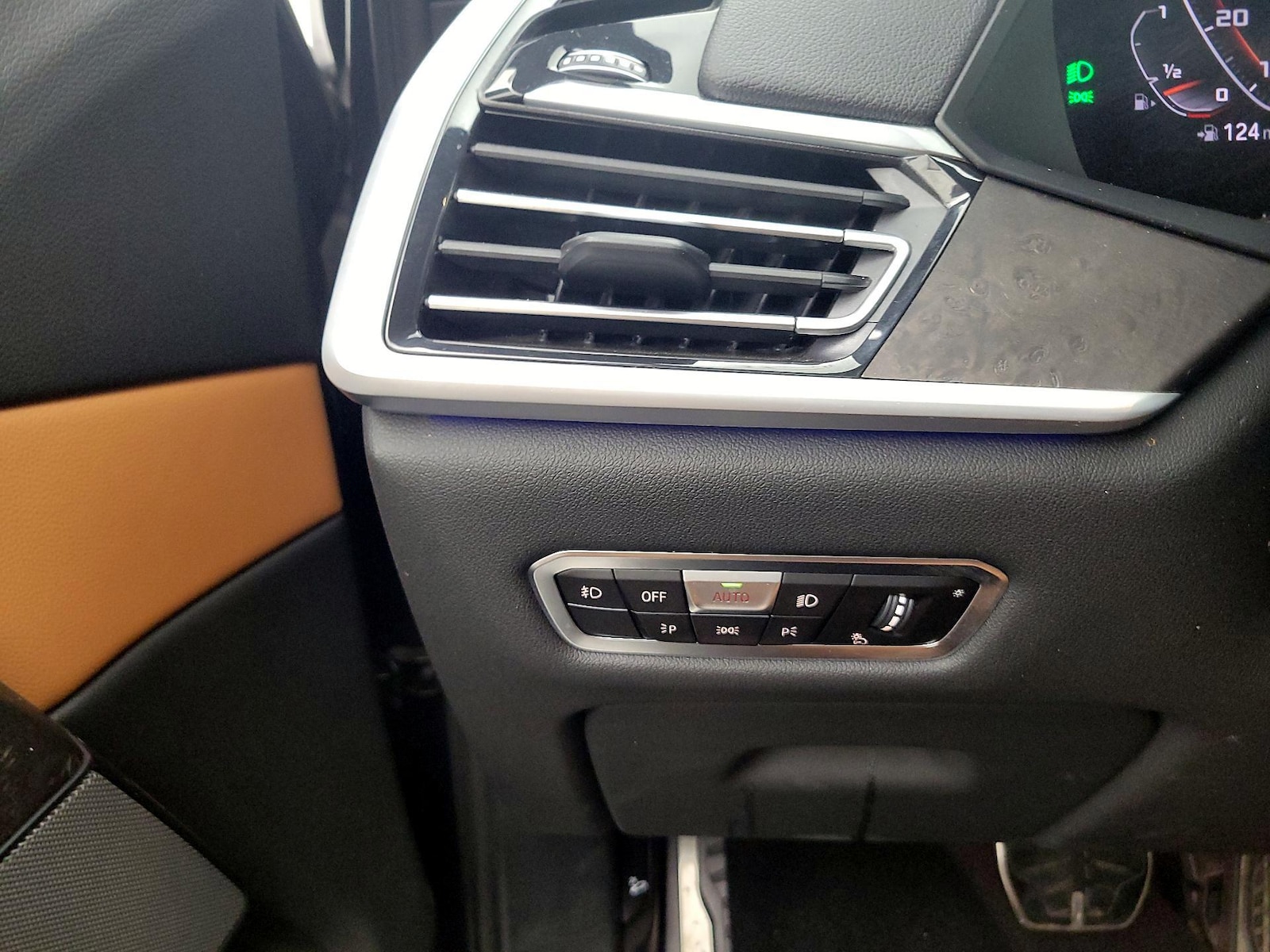 2021 BMW X7 M50i - Photo 14