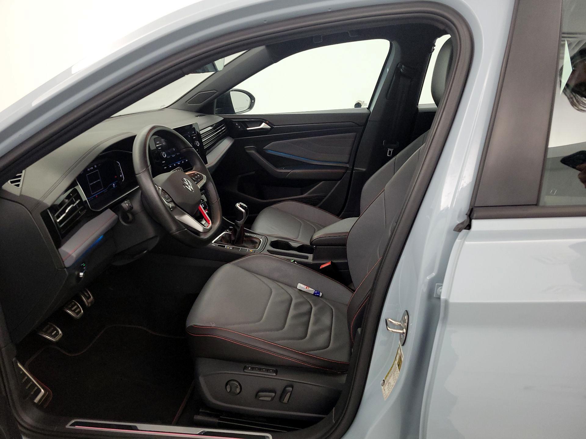 Thumbnail: 2026 Volkswagen Jetta - 11