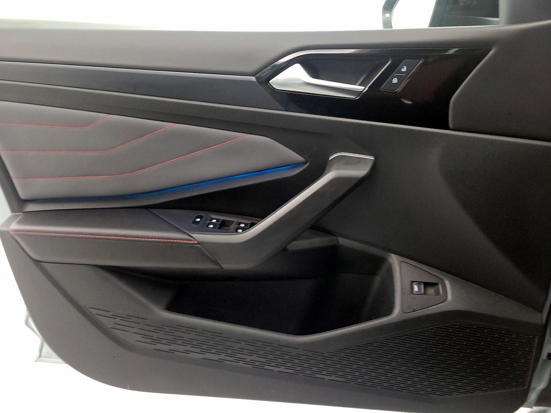 Thumbnail: 2026 Volkswagen Jetta - 12