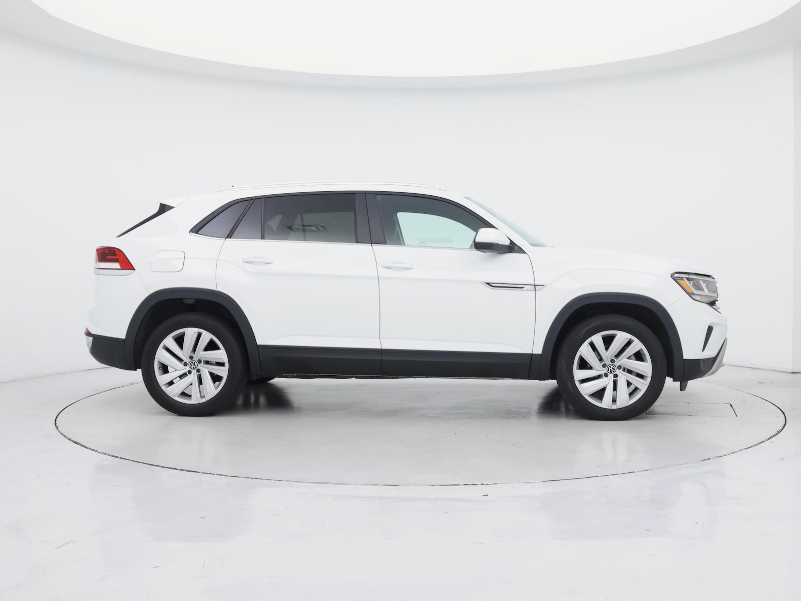 2023 Volkswagen Atlas Cross Sport SE w/Tech - Photo 8