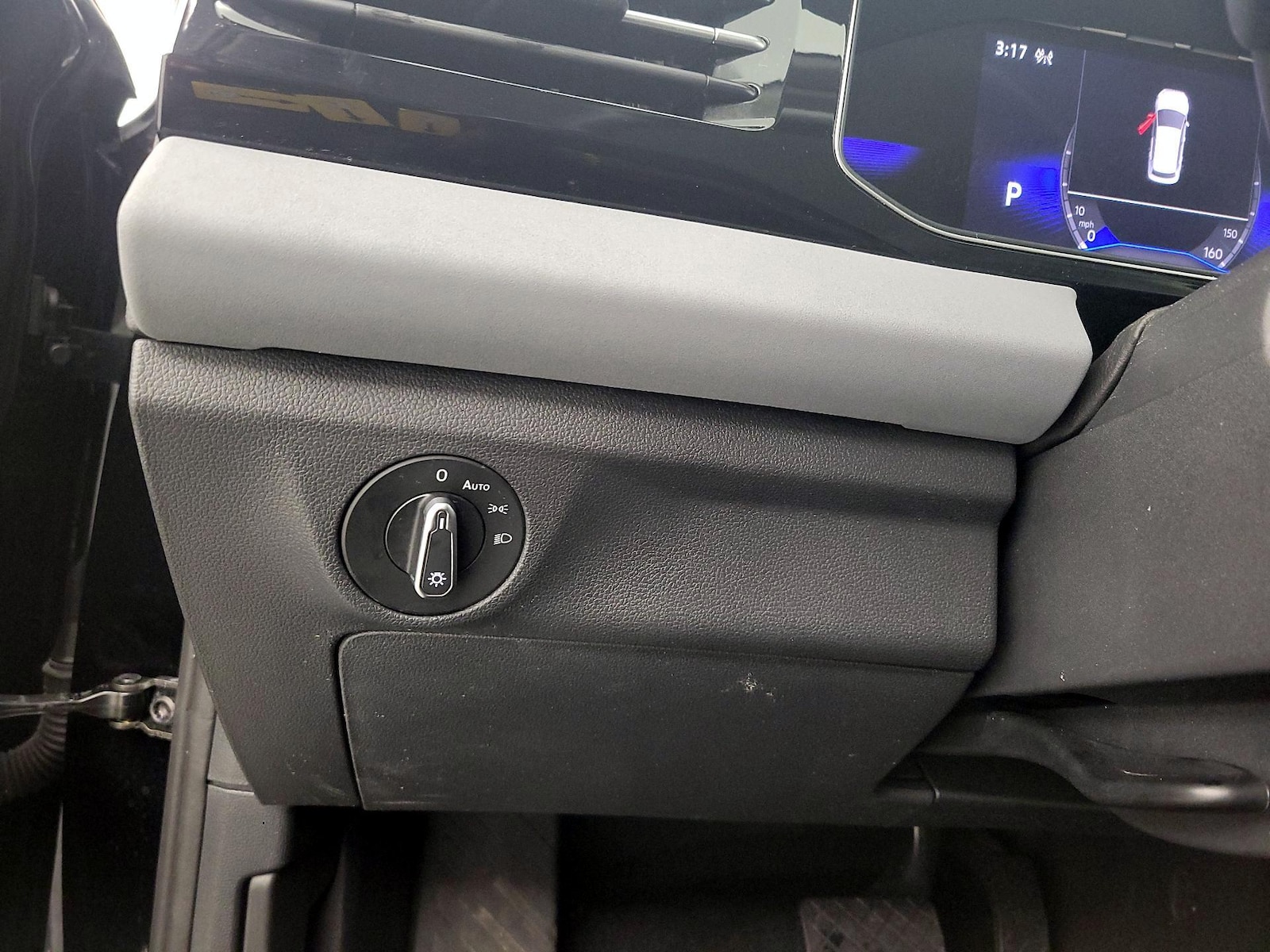 2025 Volkswagen Jetta SE - Photo 14