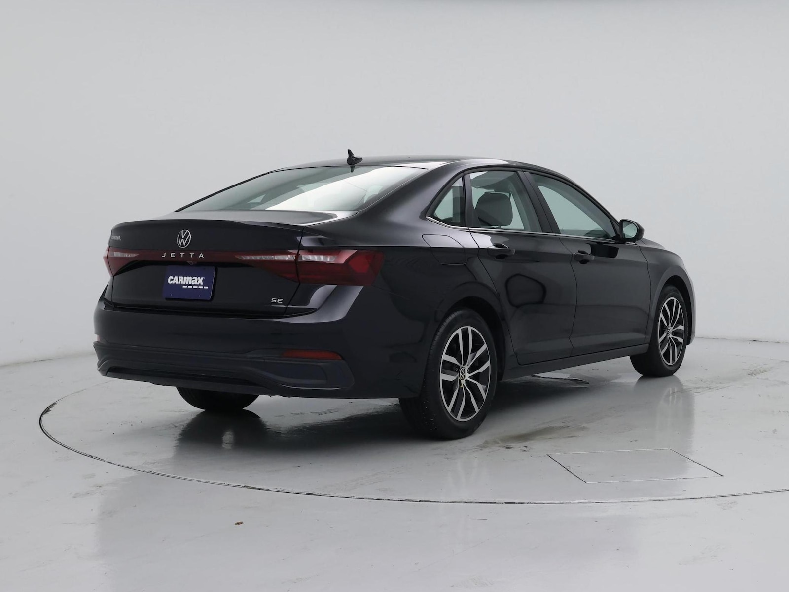 2025 Volkswagen Jetta SE - Photo 9