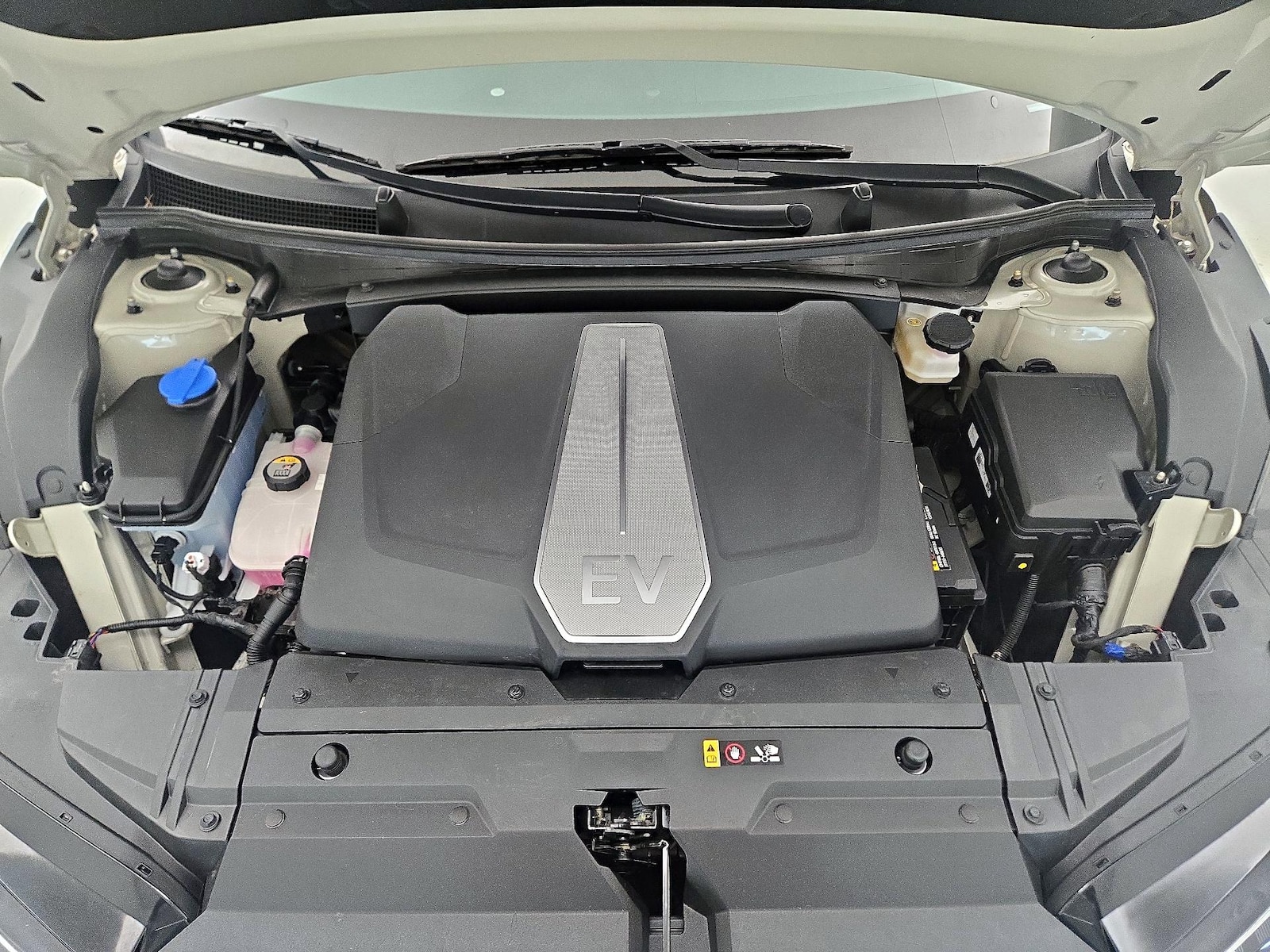 2024 Kia EV6 Light L/R - Photo 23
