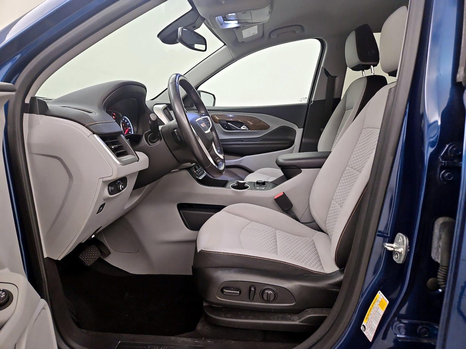 2020 GMC Terrain SLE - Photo 12