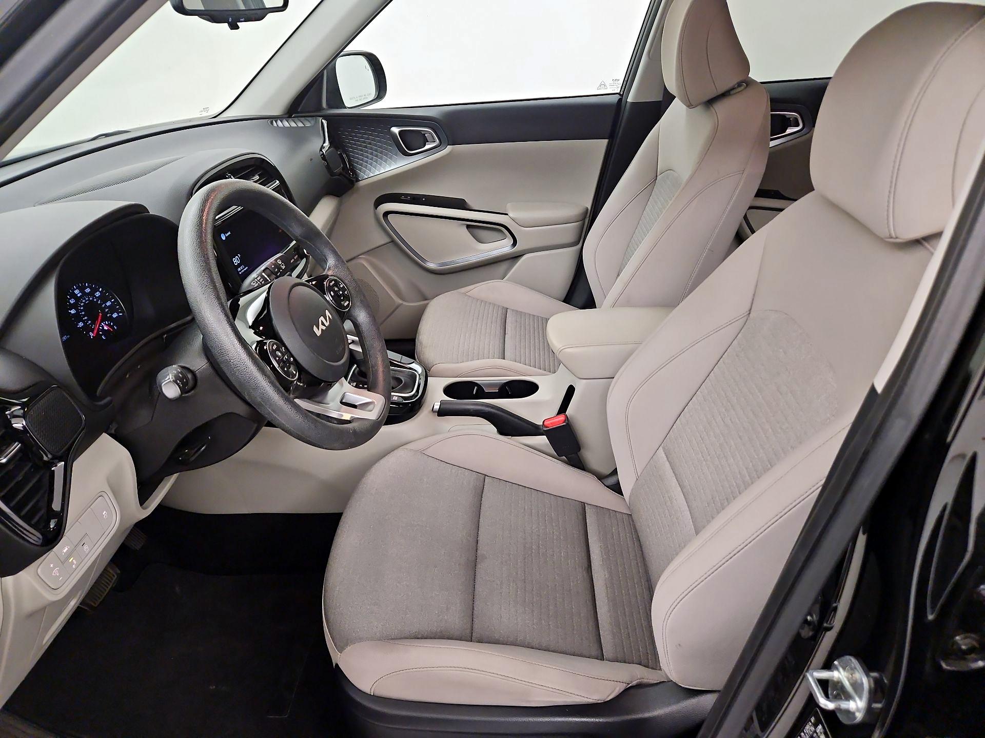 Thumbnail: 2022 Kia Soul - 11