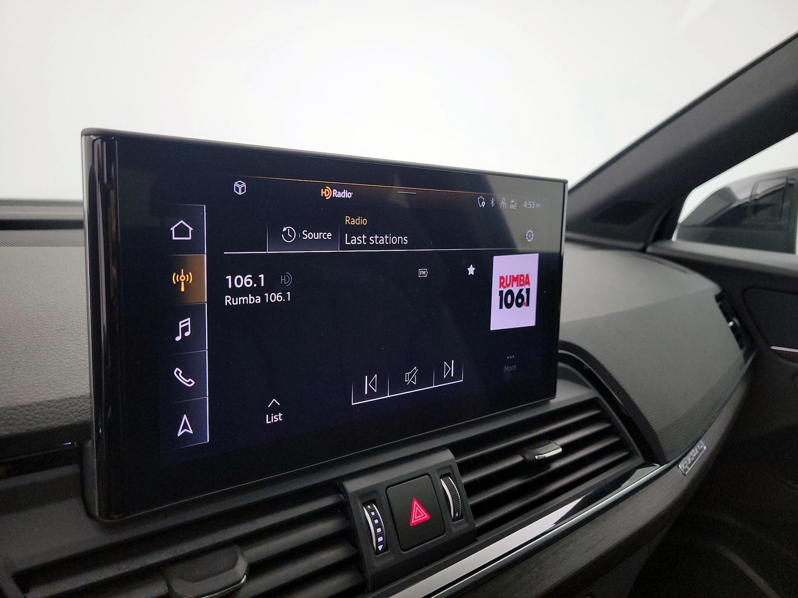 2023 Audi Q5 Sportback Premium Plus - Photo 17