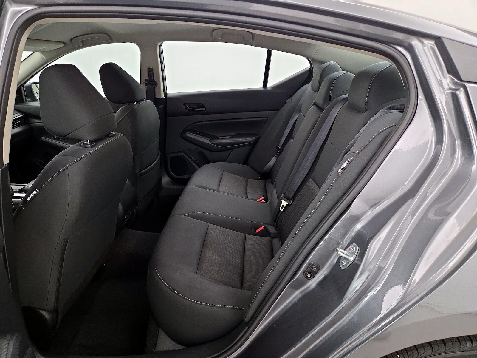 2025 Nissan Altima SV - Photo 20