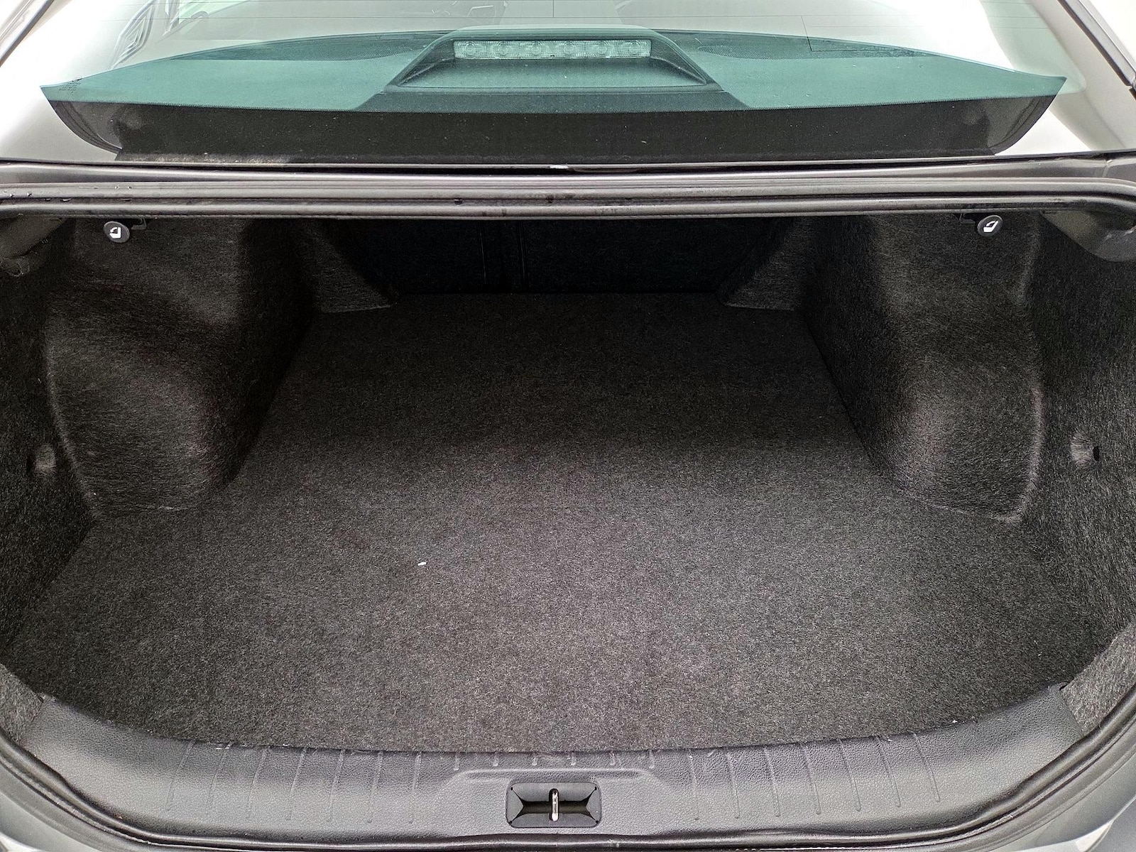 2025 Nissan Altima SV - Photo 21